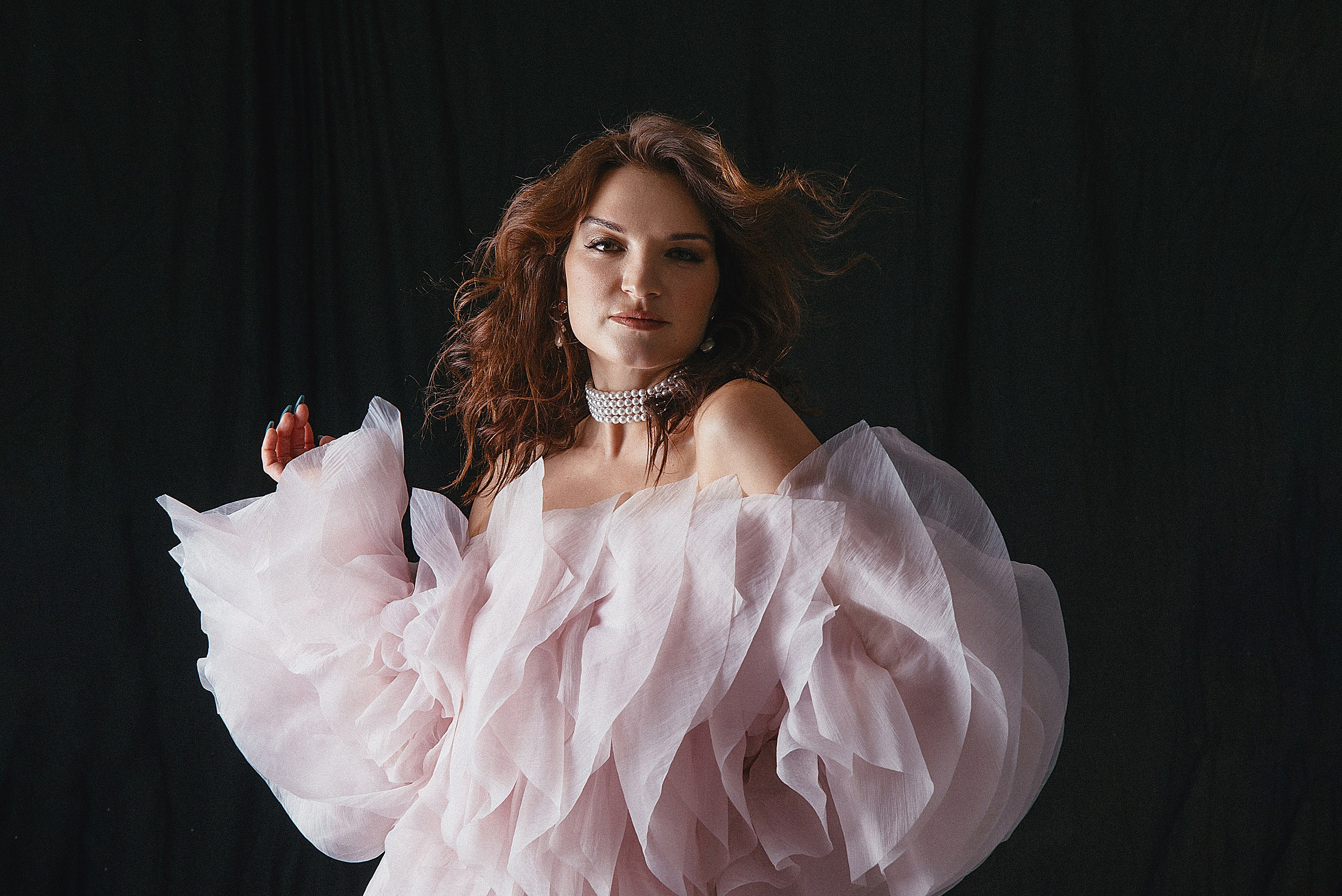 Фотосессия девушки Новосибирск: Воздушная, Роковая, Дерзкая | Фотограф Дарья Едапина. Фотограф Дарья Едапина Новосибирск