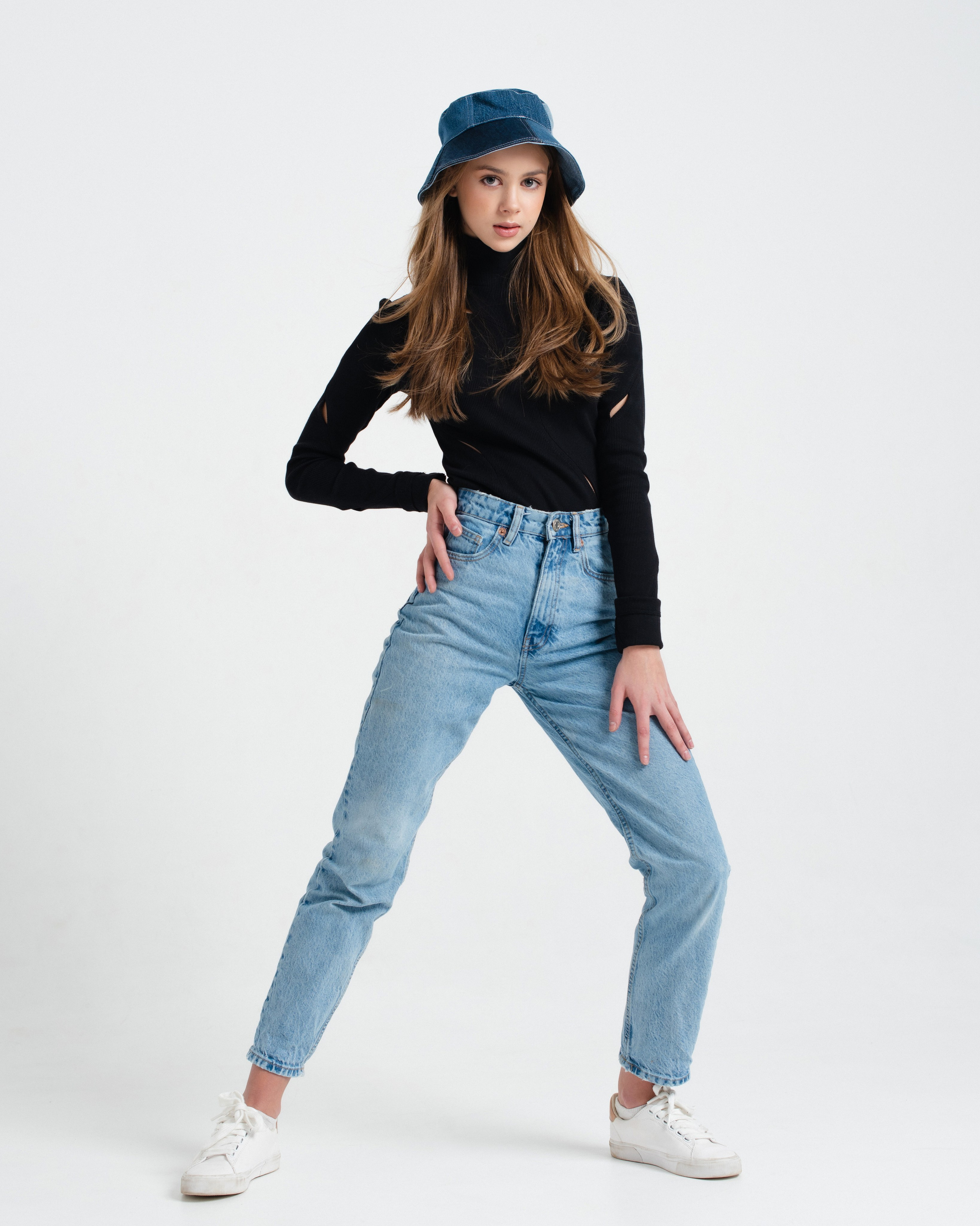 Дарья (АР), 40-42 р-р, 173 рост. KED Production — продакшн из СПб. Создаём фото, видео и контент, который помогает брендам и селлерам продавать больше