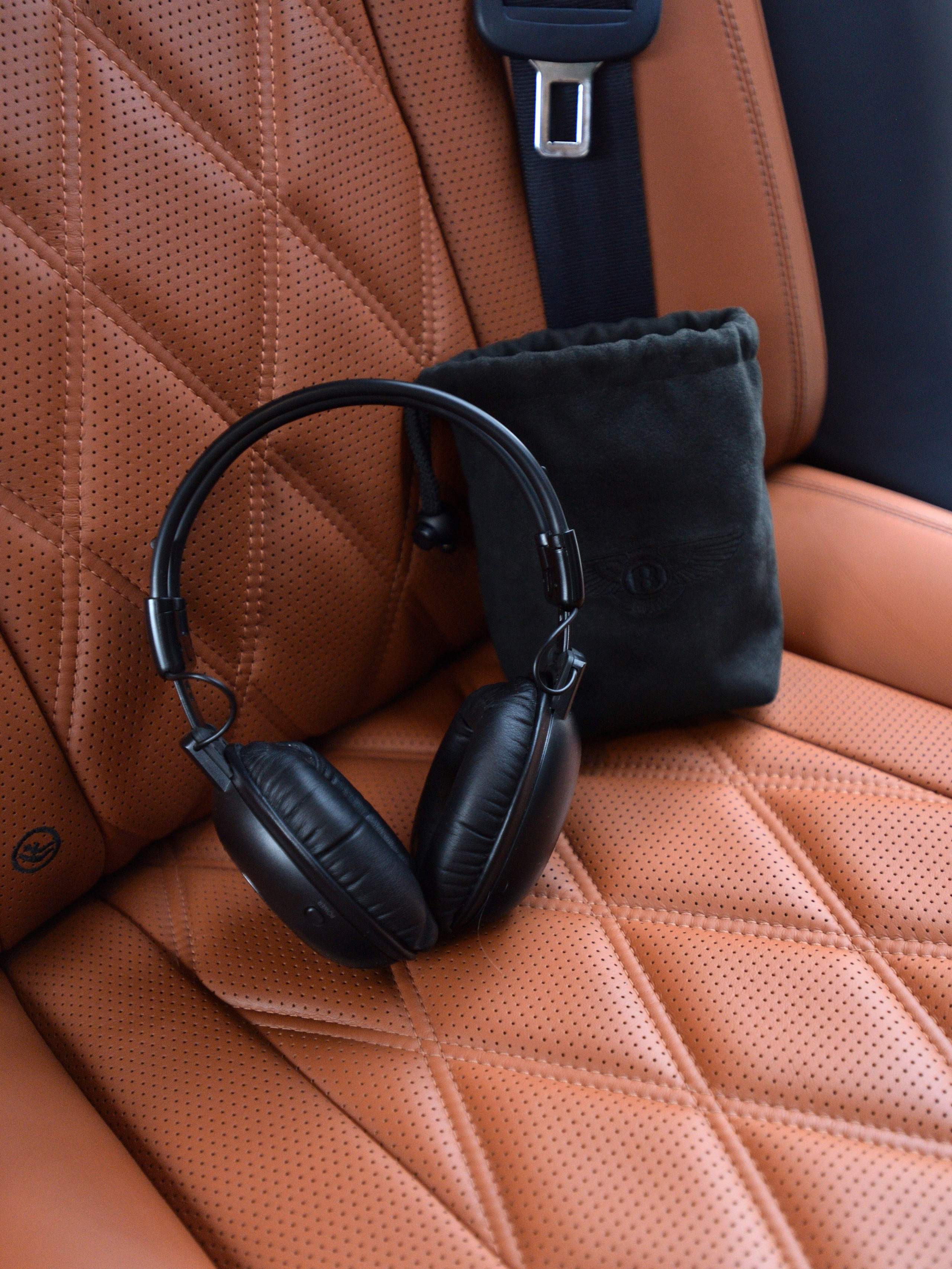 Bentle Continental GT 6.0. Автомобильный и интерьерный фотограф в Минске Александр Тагаев