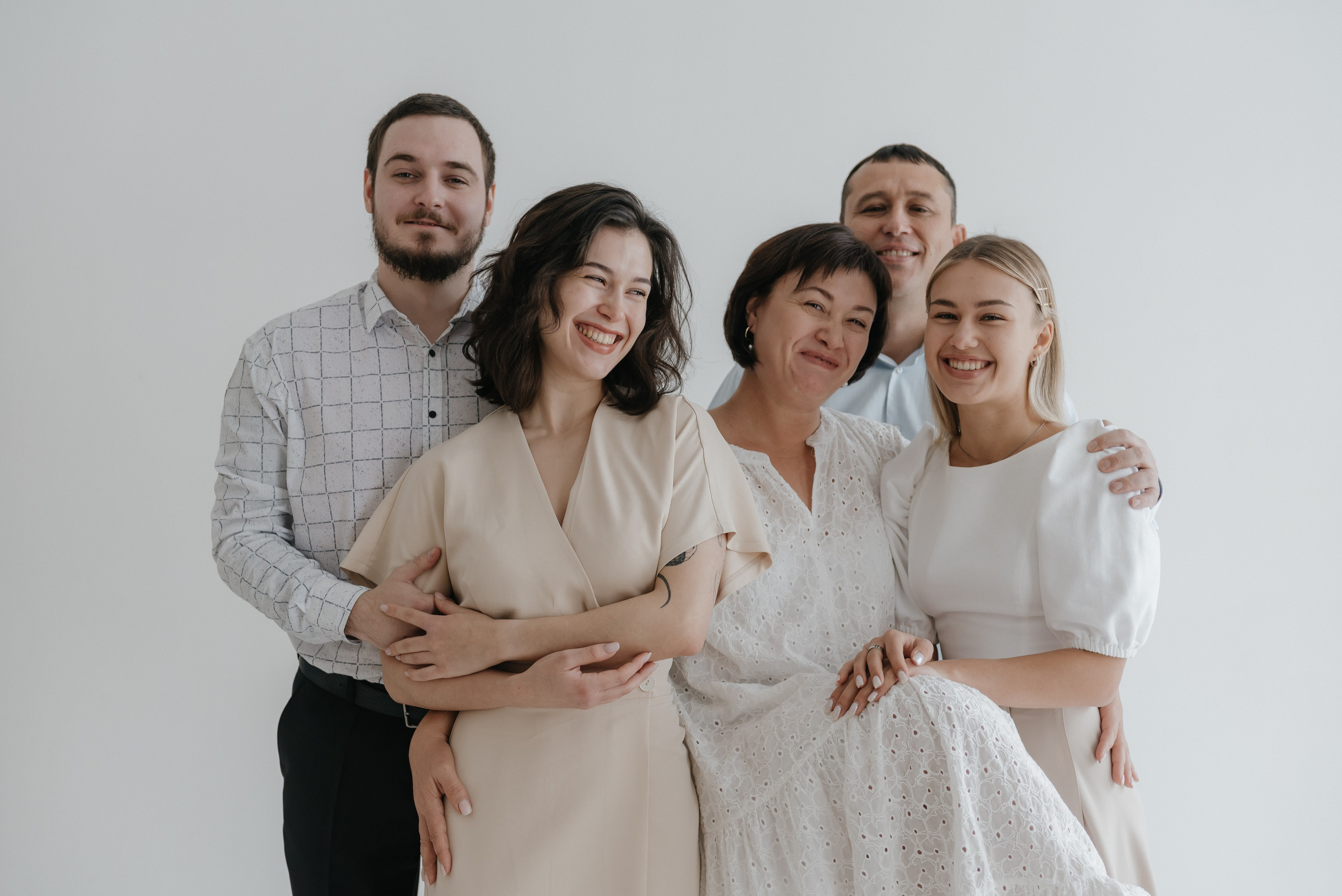 В студии большой семьёй