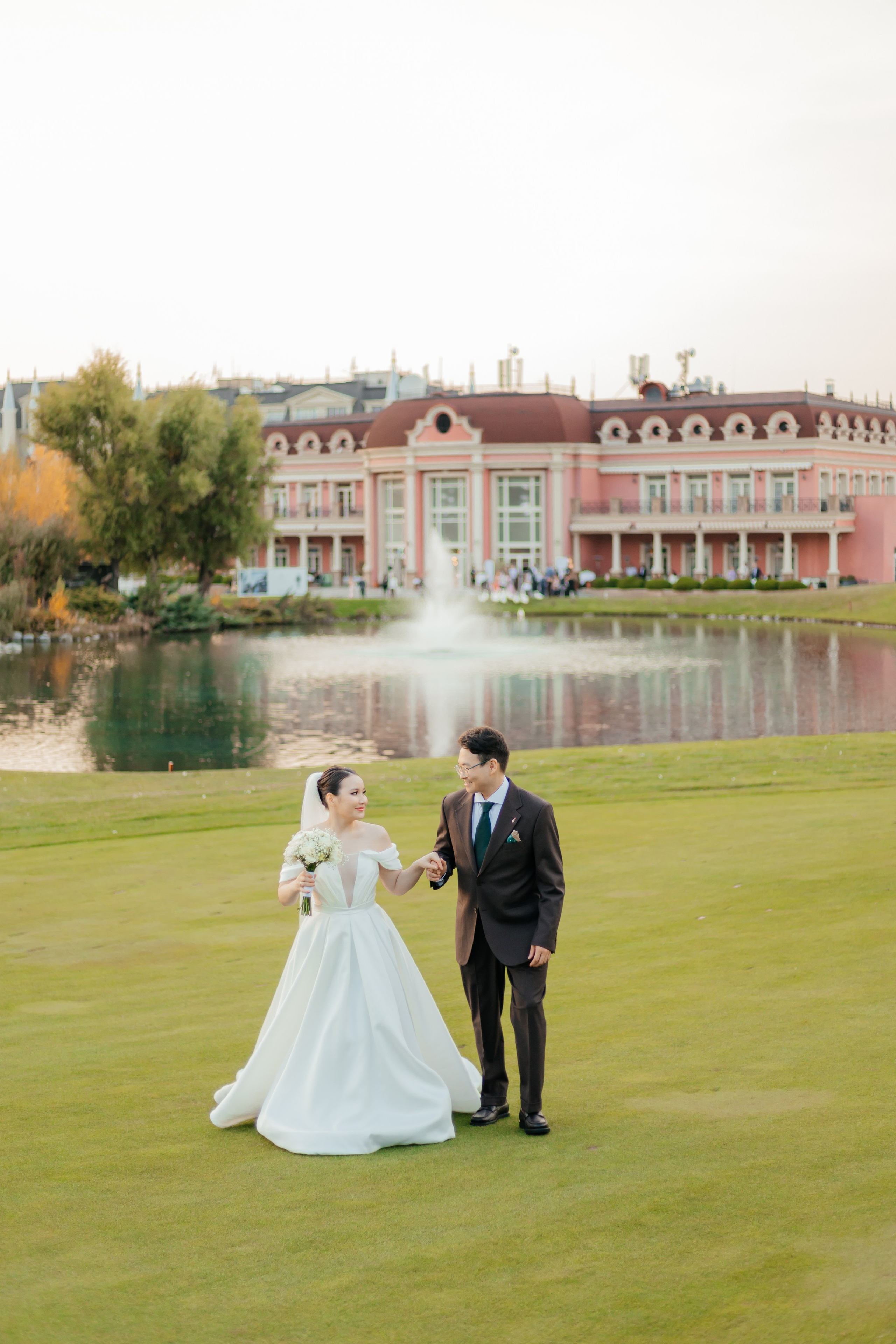 ASKHAT & PERIZAT. Wedding and Fashion photographer