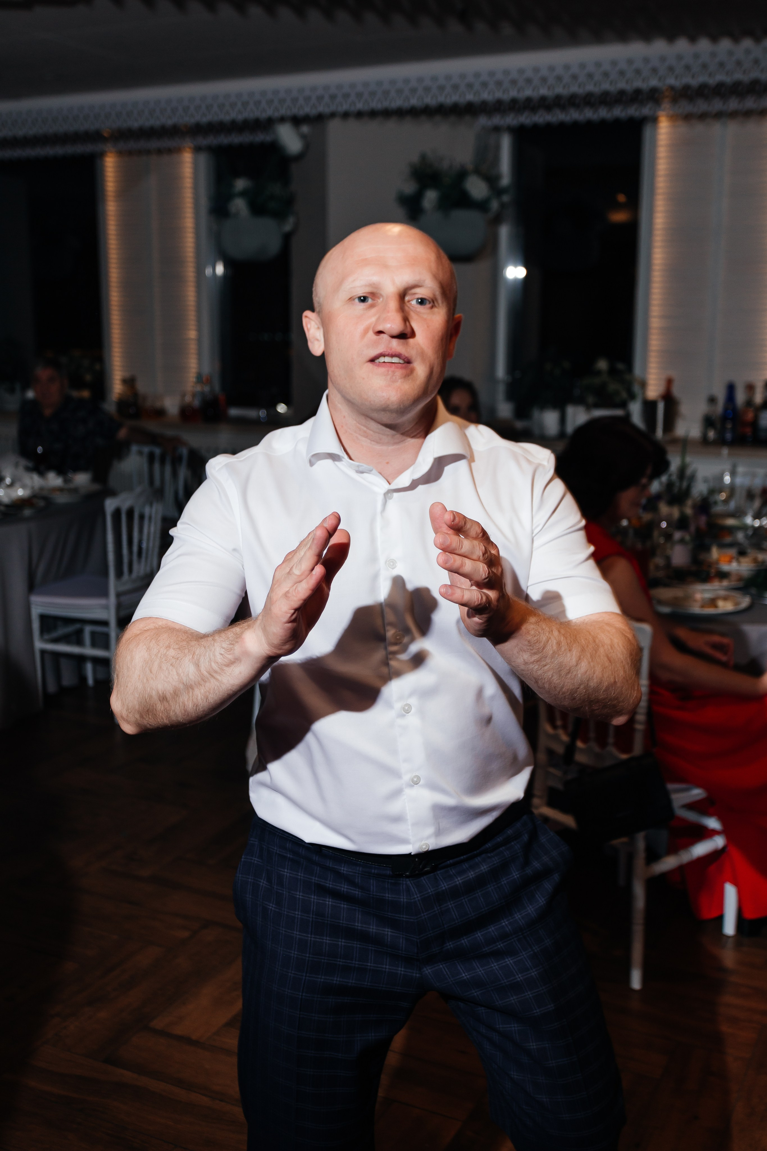 Выпускной 11 «А». Школа № 42. Свадебный фотограф в Краснодаре Николай Крауз