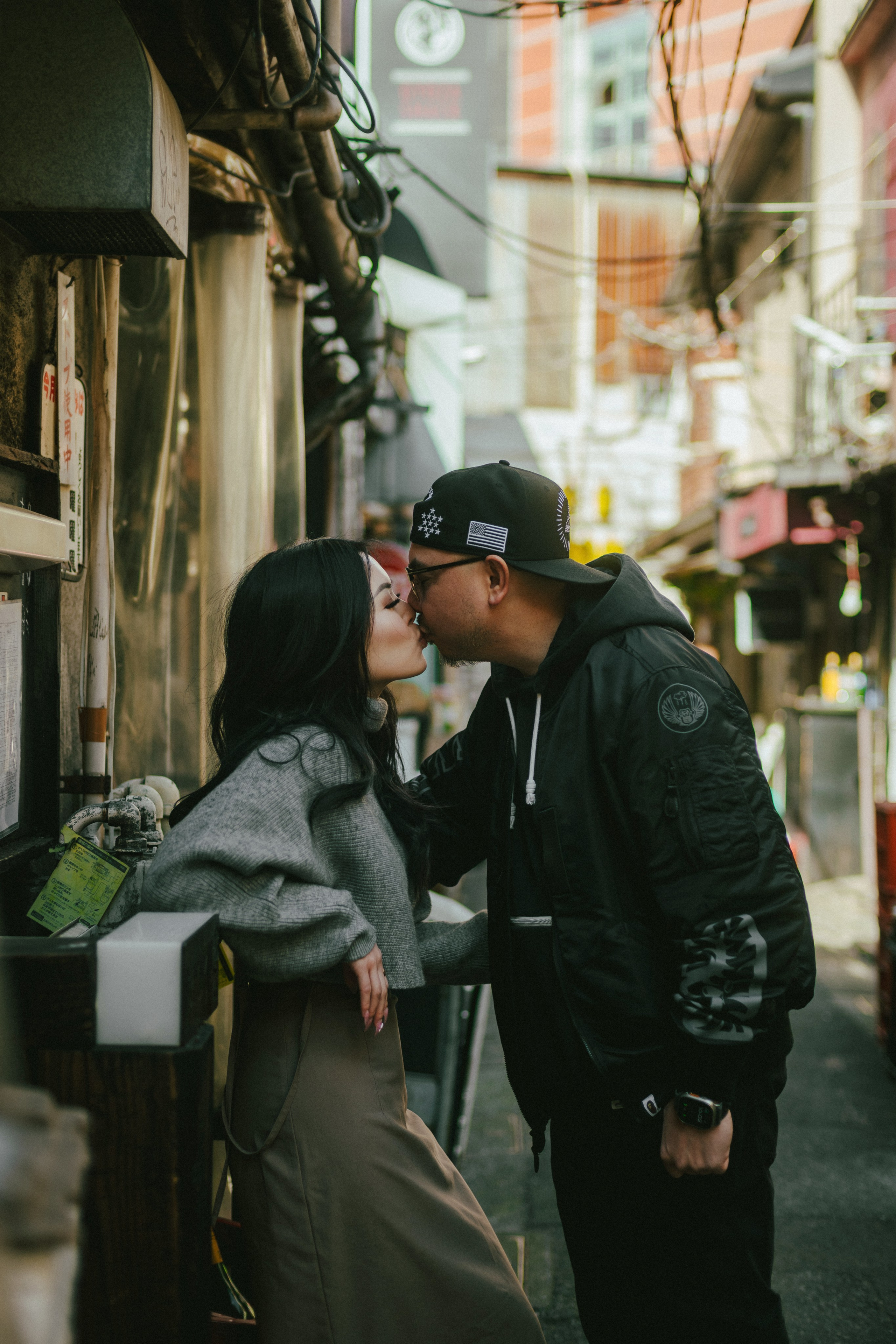 ♥. Photographer in Tokyo Anatolii Ozarto