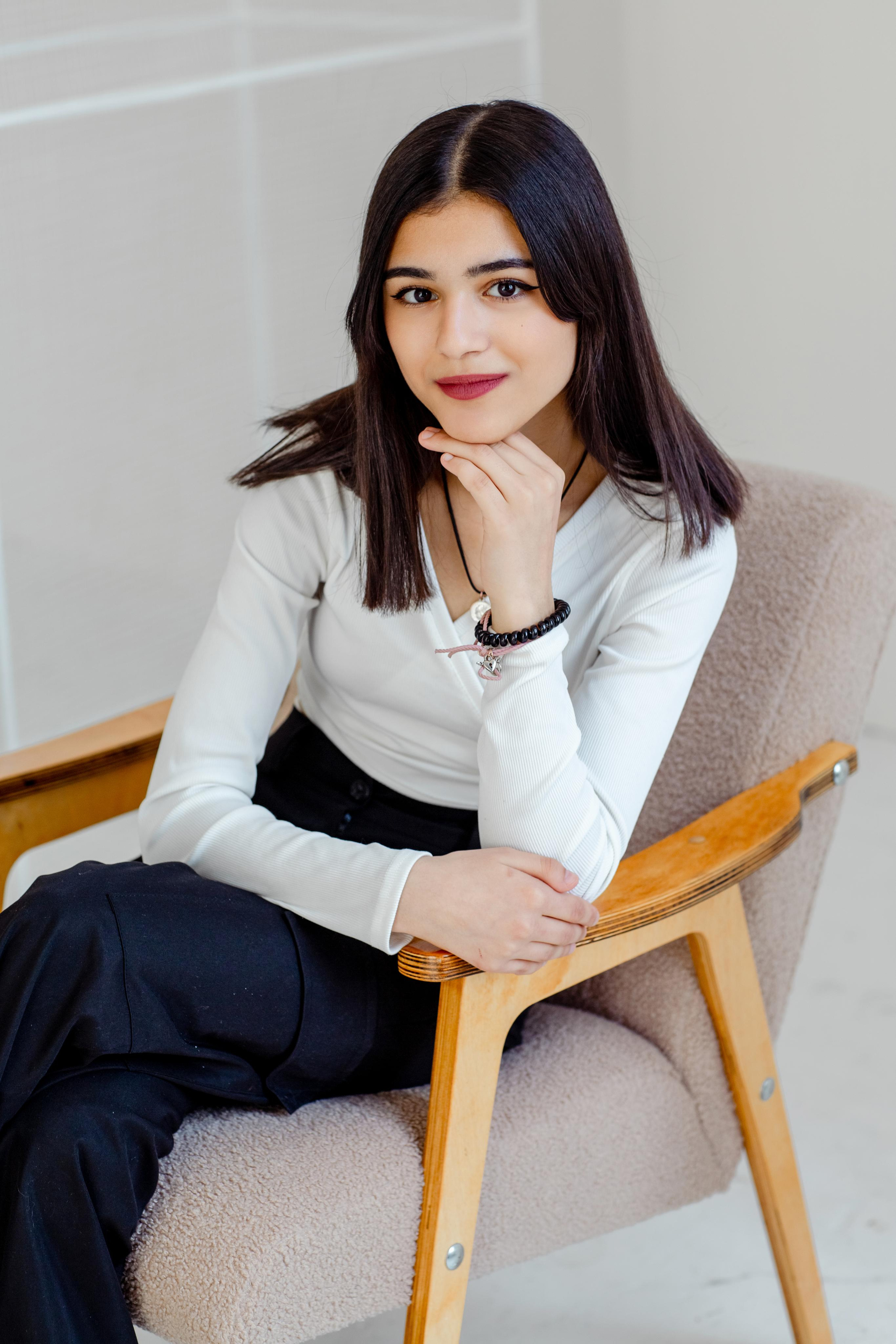 Для 9 и 11 классов. Фотограф в Тюмени Ольга Шульц