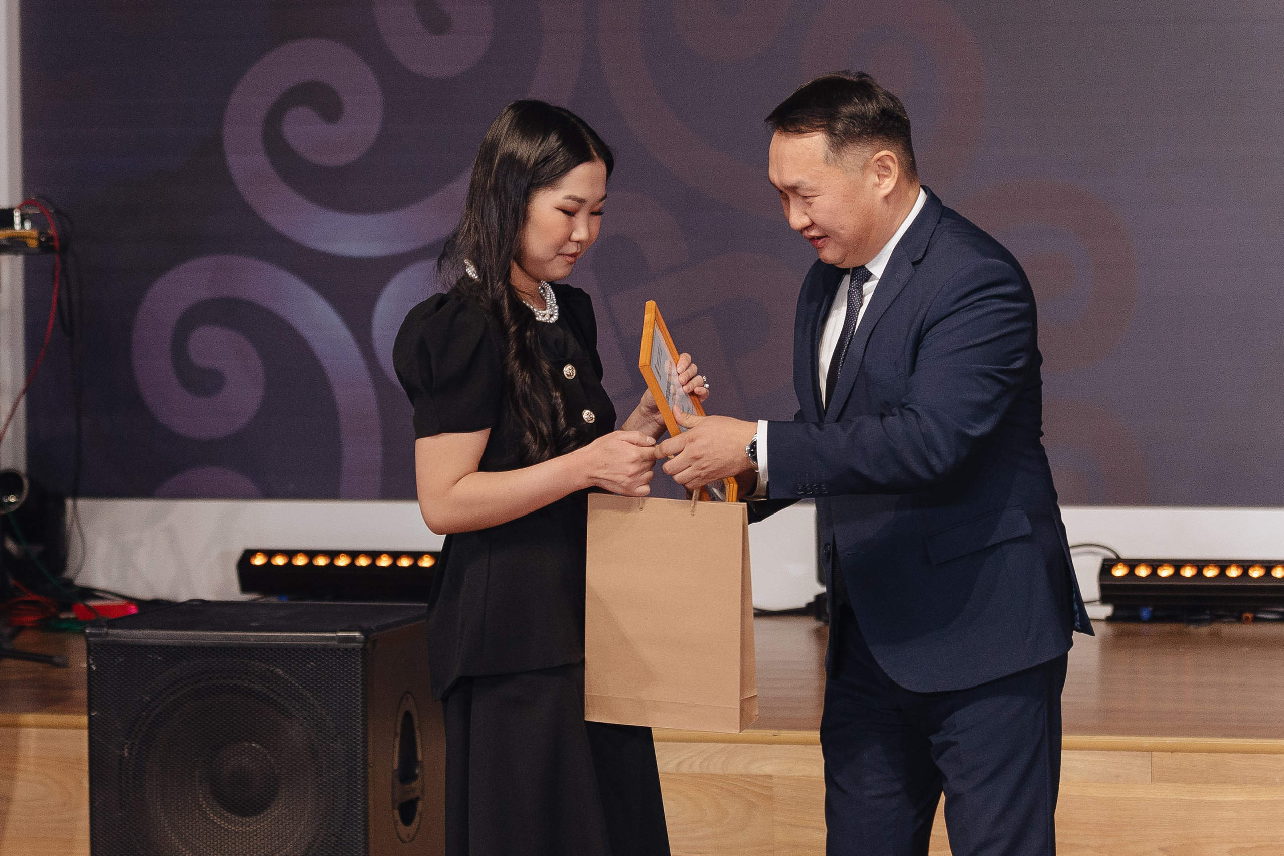 Студенческий бал. Свадебный и семейный фотограф в Улан-Удэ