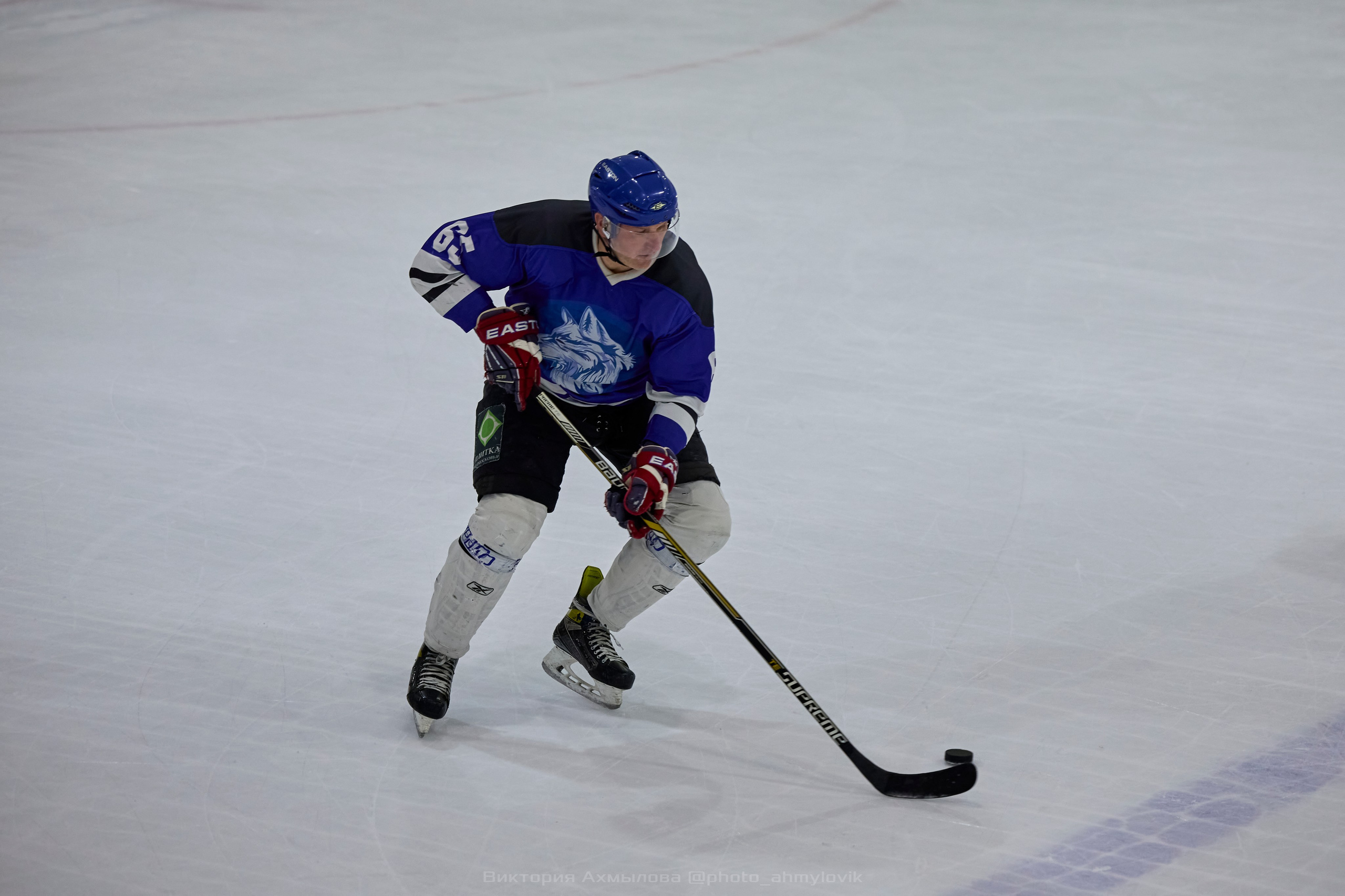 27.04.2025 Северная хоккейная лига. Финал Play-off дивизион Рыцарь. Виктория Ахмылова. Фотограф в Москве