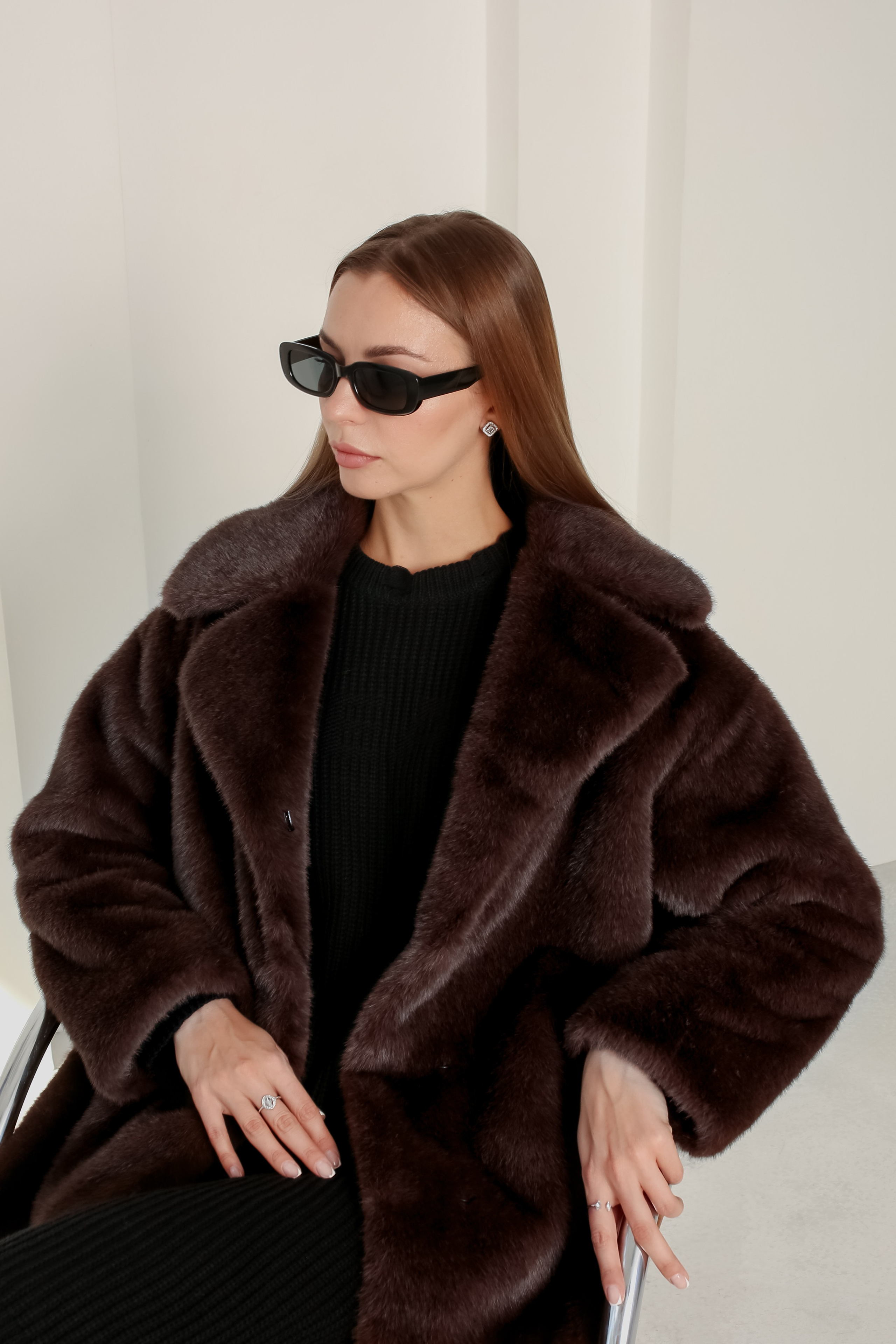 КАТАЛОГ ДЛЯ БРЕНДА ВЕРХНЕЙ ОДЕЖДЫ MISHKA. Бренд, контент фотограф в Волгограде Елена Даньшина