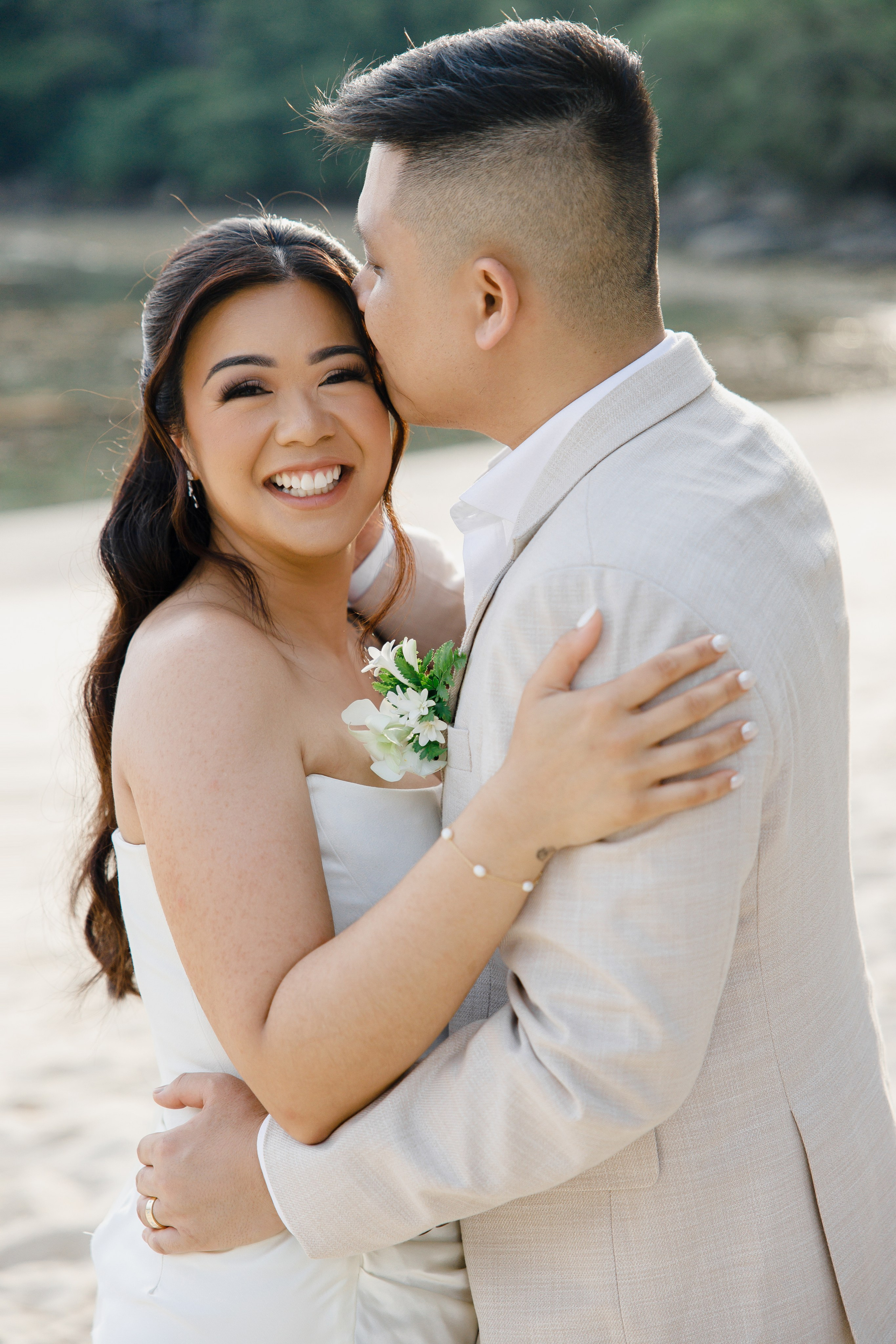 Wedding in Phuket at the Thavorn Hotel. Photographer in Phuket. Photographer Thailand