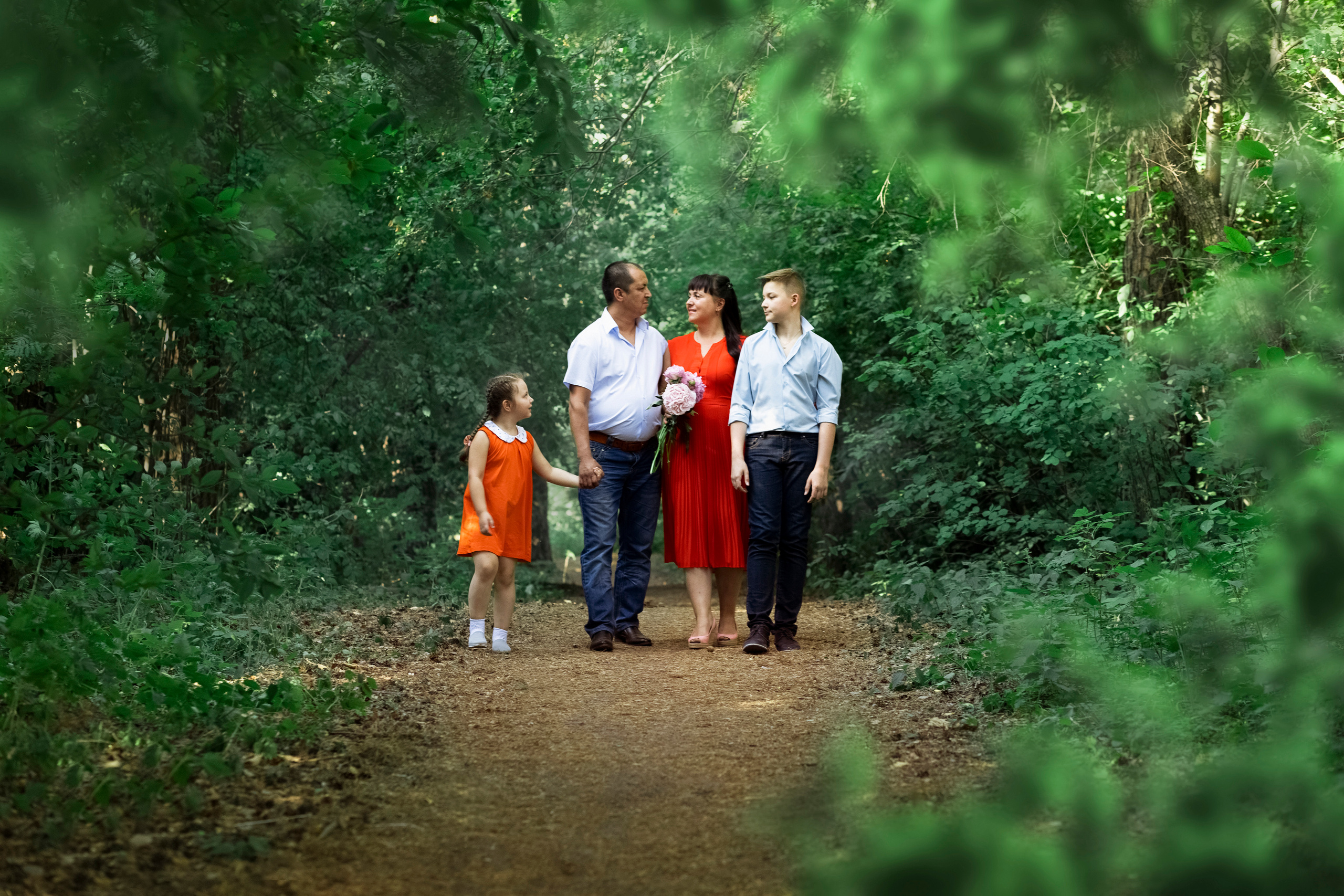 Семейная фотопрогулка. Художественный фотограф в Екатеринбурге Брук Мария