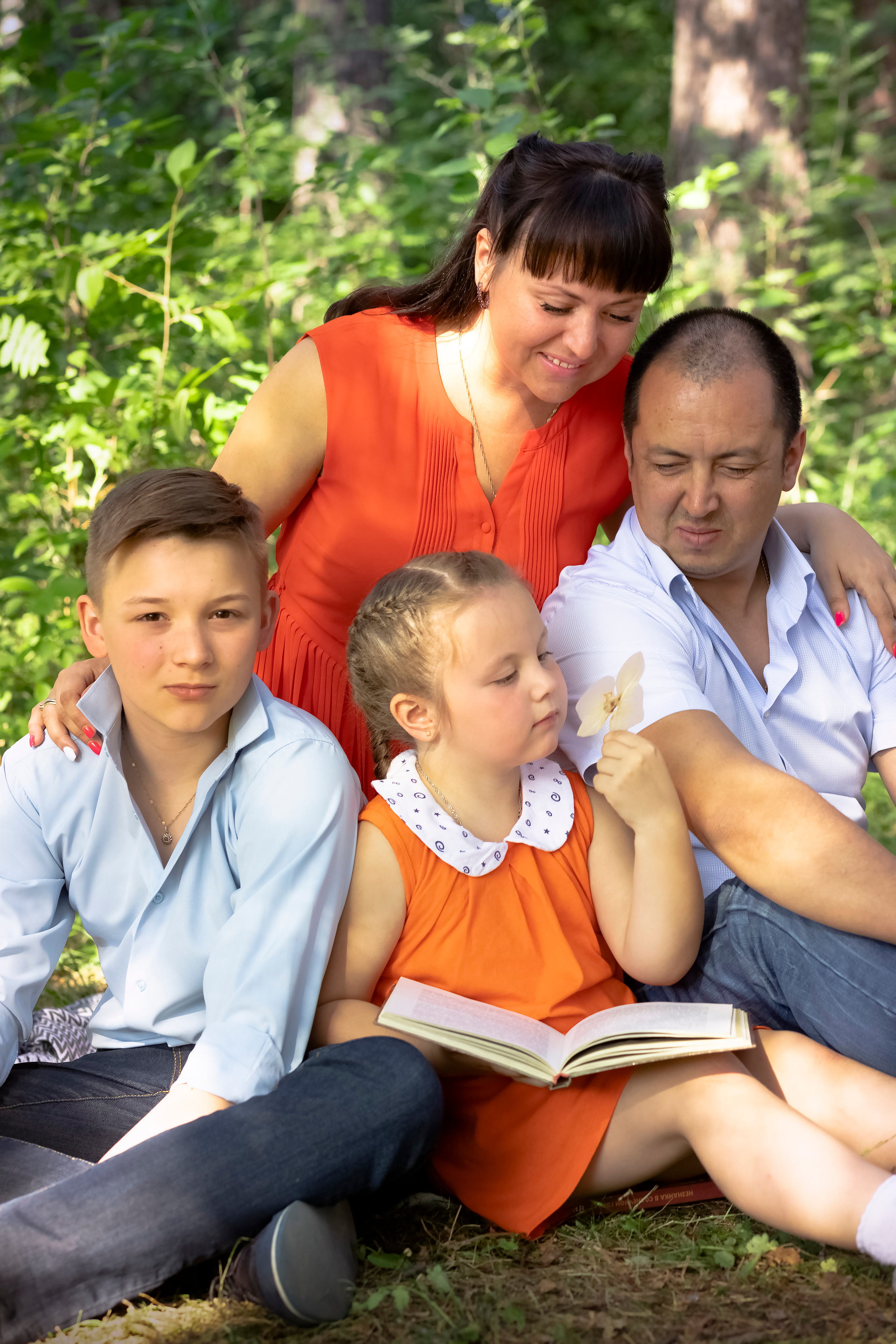 Семейная фотопрогулка. Художественный фотограф в Екатеринбурге Брук Мария