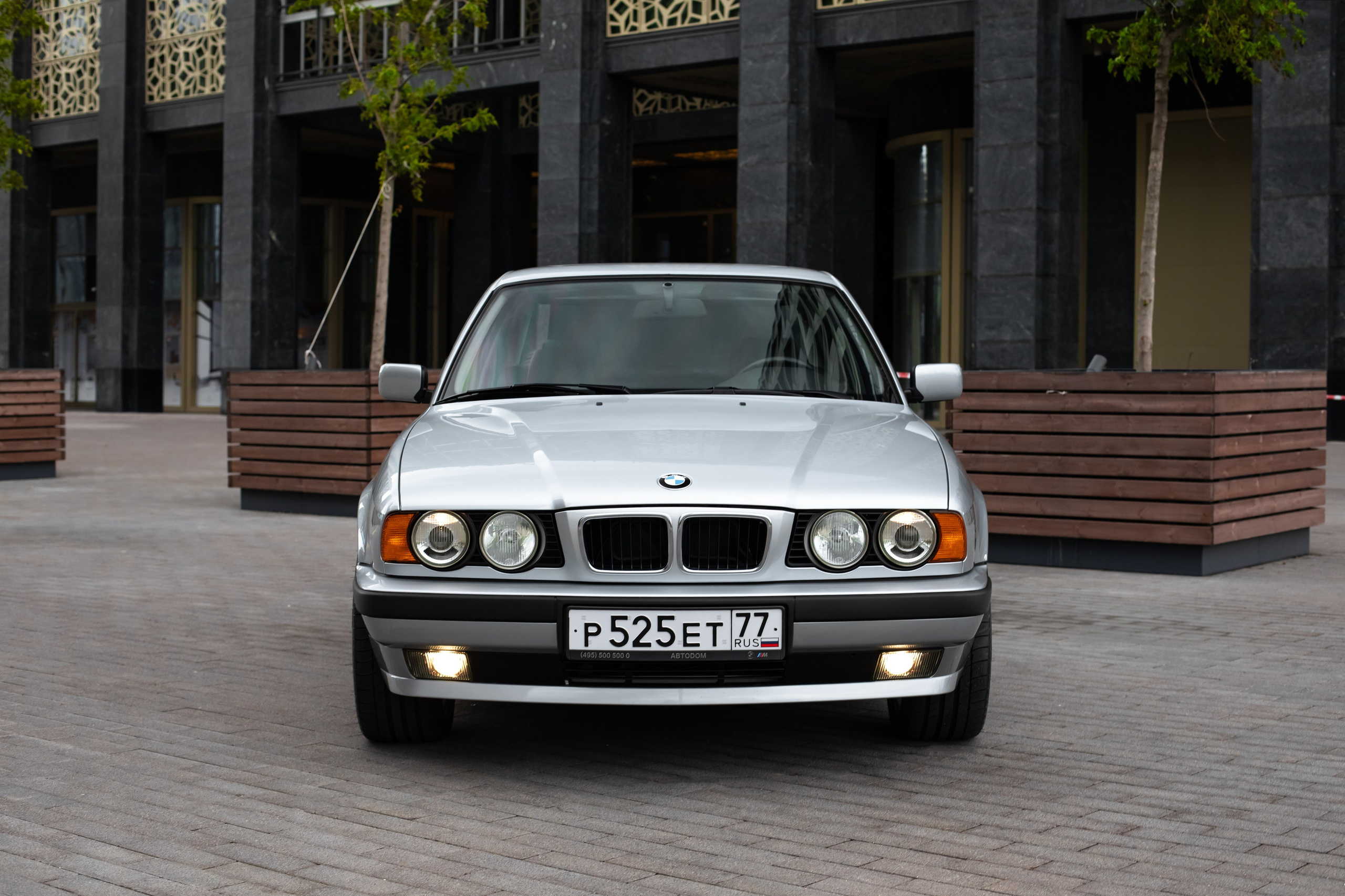 BMW E34. Автомобильный фотограф в Москве Андрей Емельянов