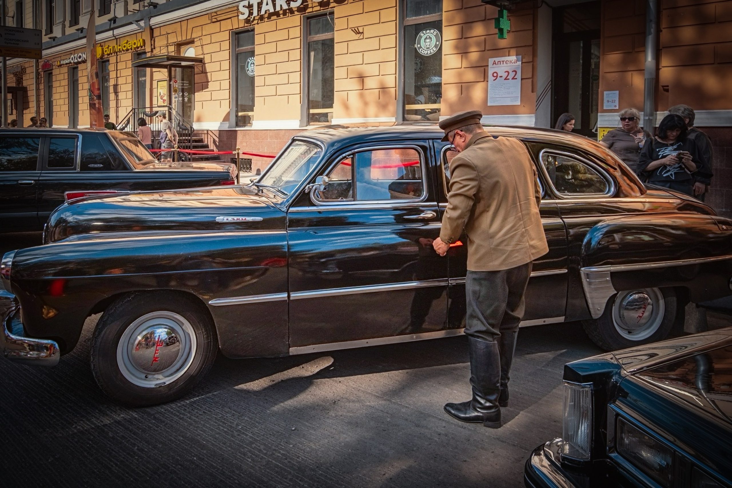 Стрит. Фотограф в Москве, фотожурналист Александр Малахов