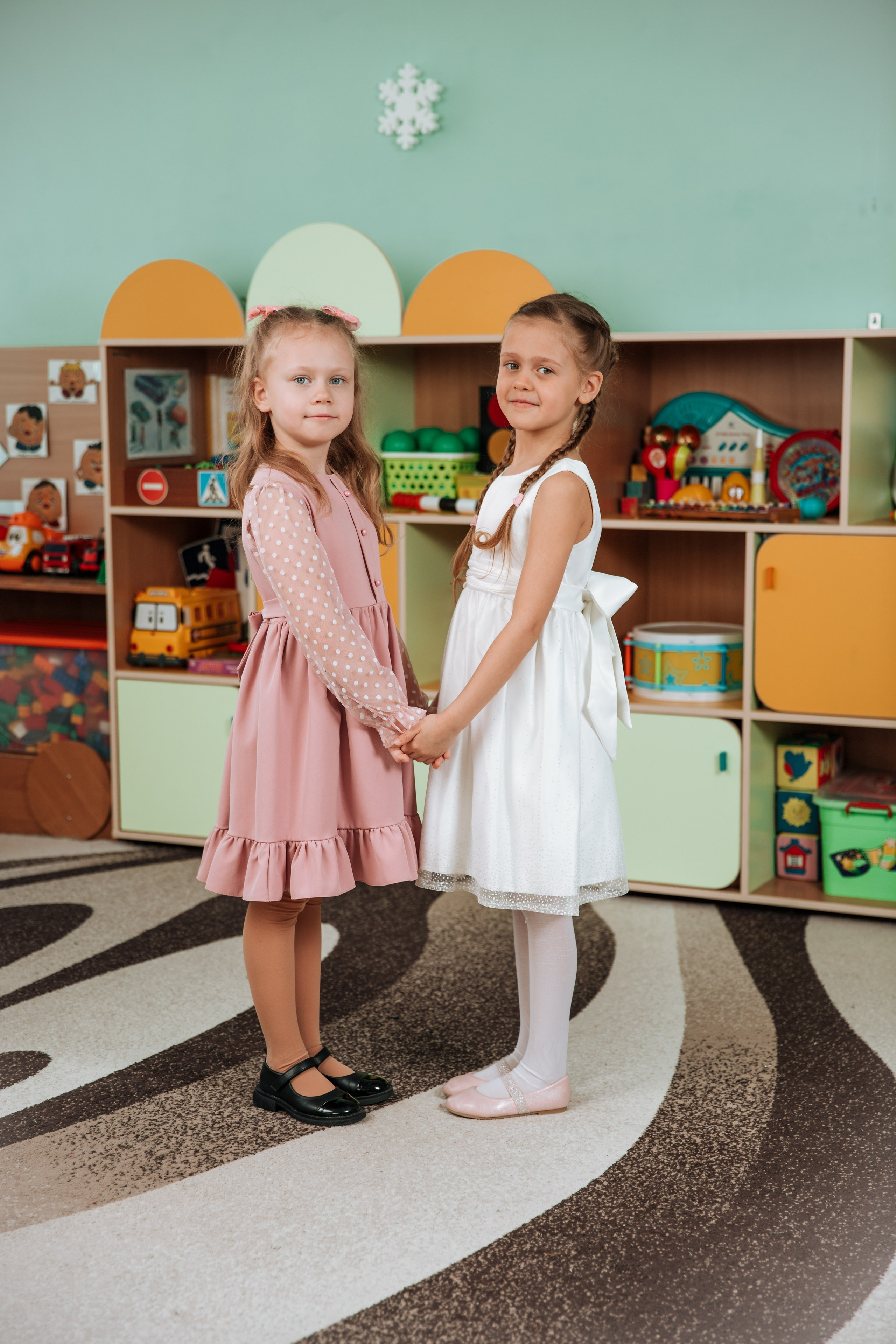 Детские сады. Выпускные школьные фото­альбомы для школ и детских садов в Волгограде и Волжском