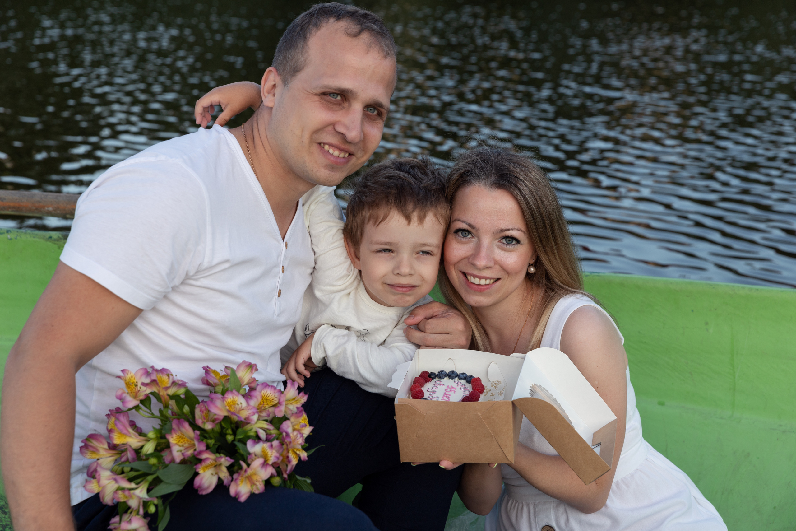 Фотосессия в лодке