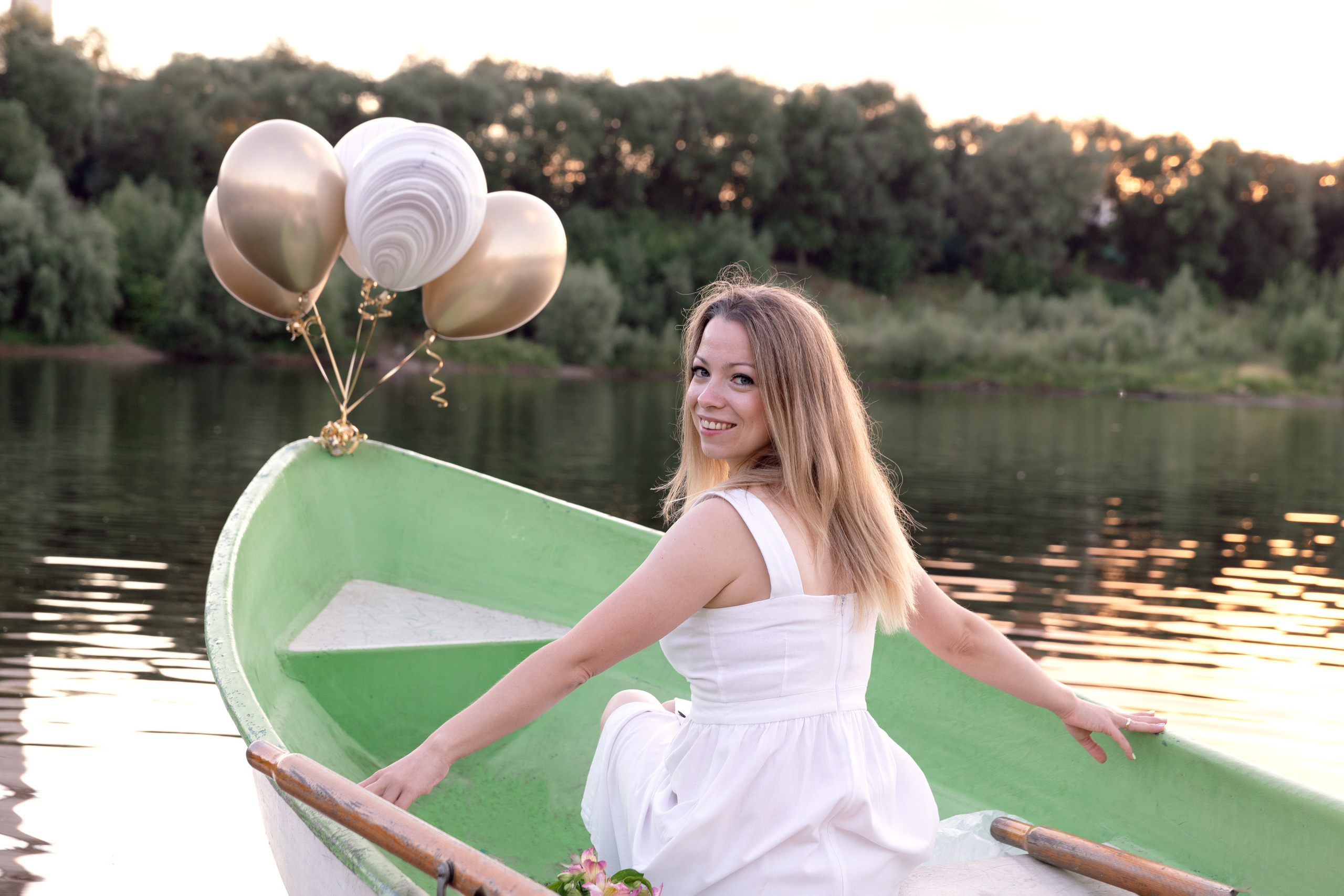 Фотосессия в лодке