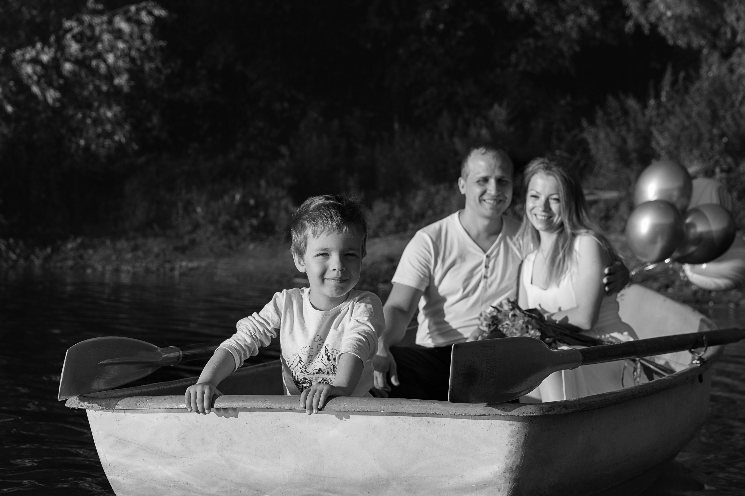 Фотосессия в лодке