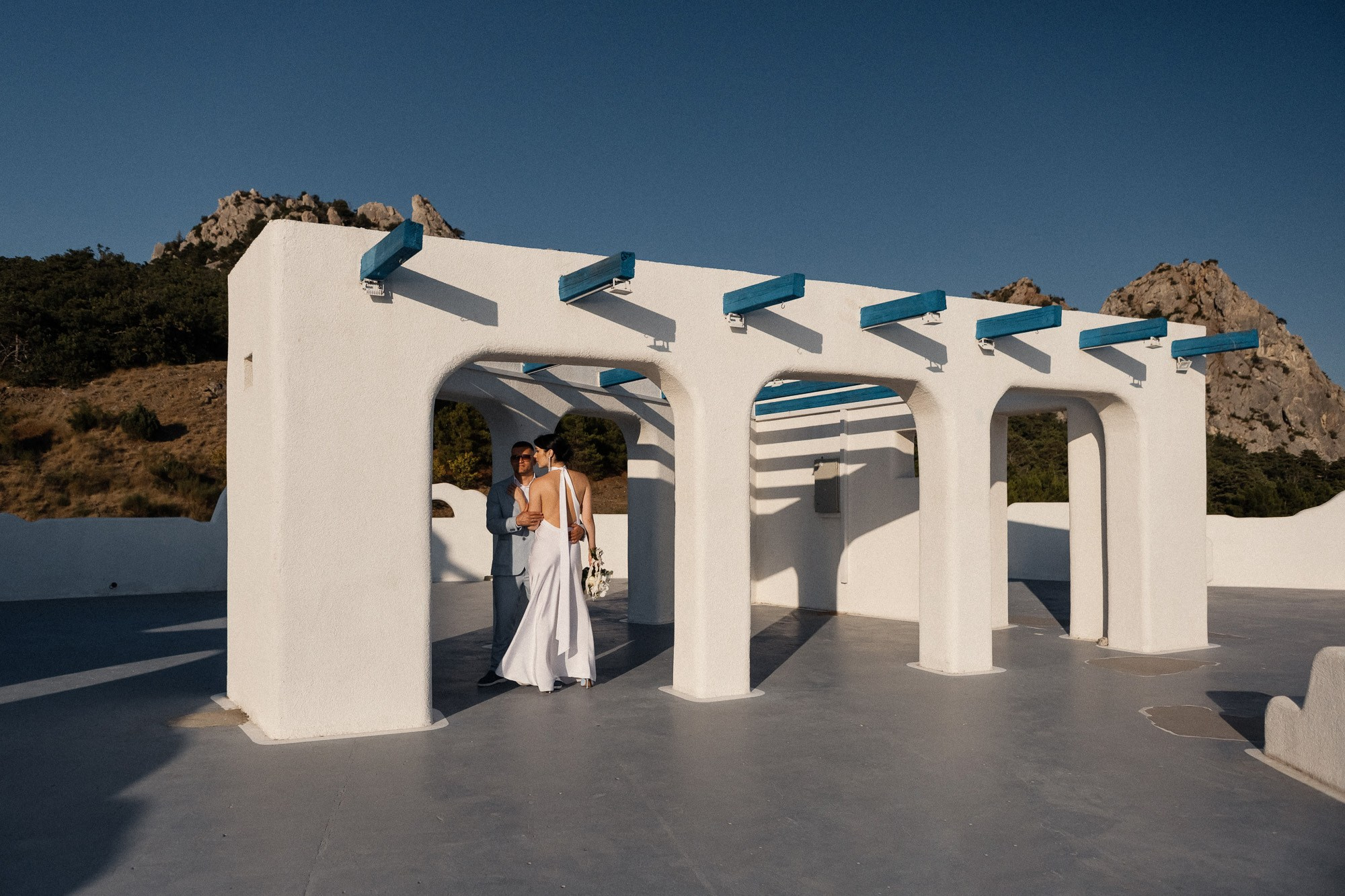 Женя и Катя — свадьба для двоих на Крымском Санторини. Свадебный фотограф, фотосъемка в Крыму, Севастополе, Симферополе, Ялте