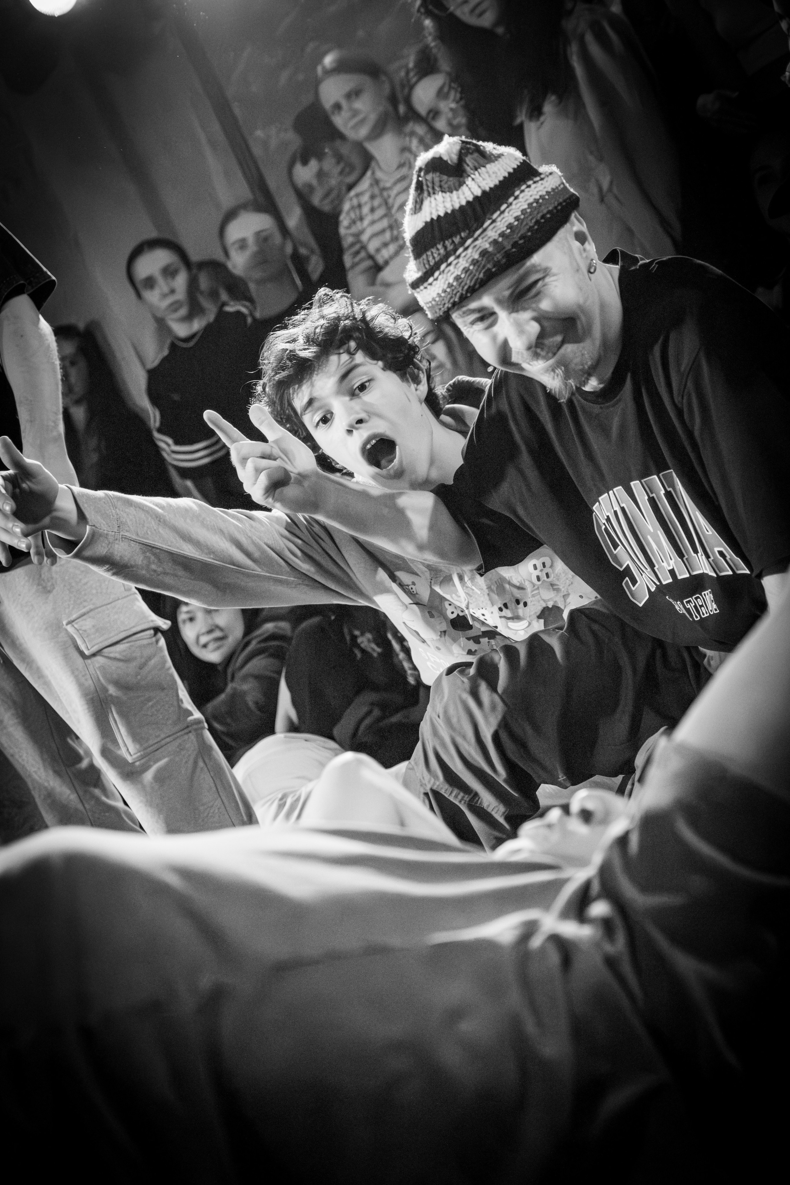 ODD BATTLE 04/05 (@youlovebu). Соня бу тебя сфоткала