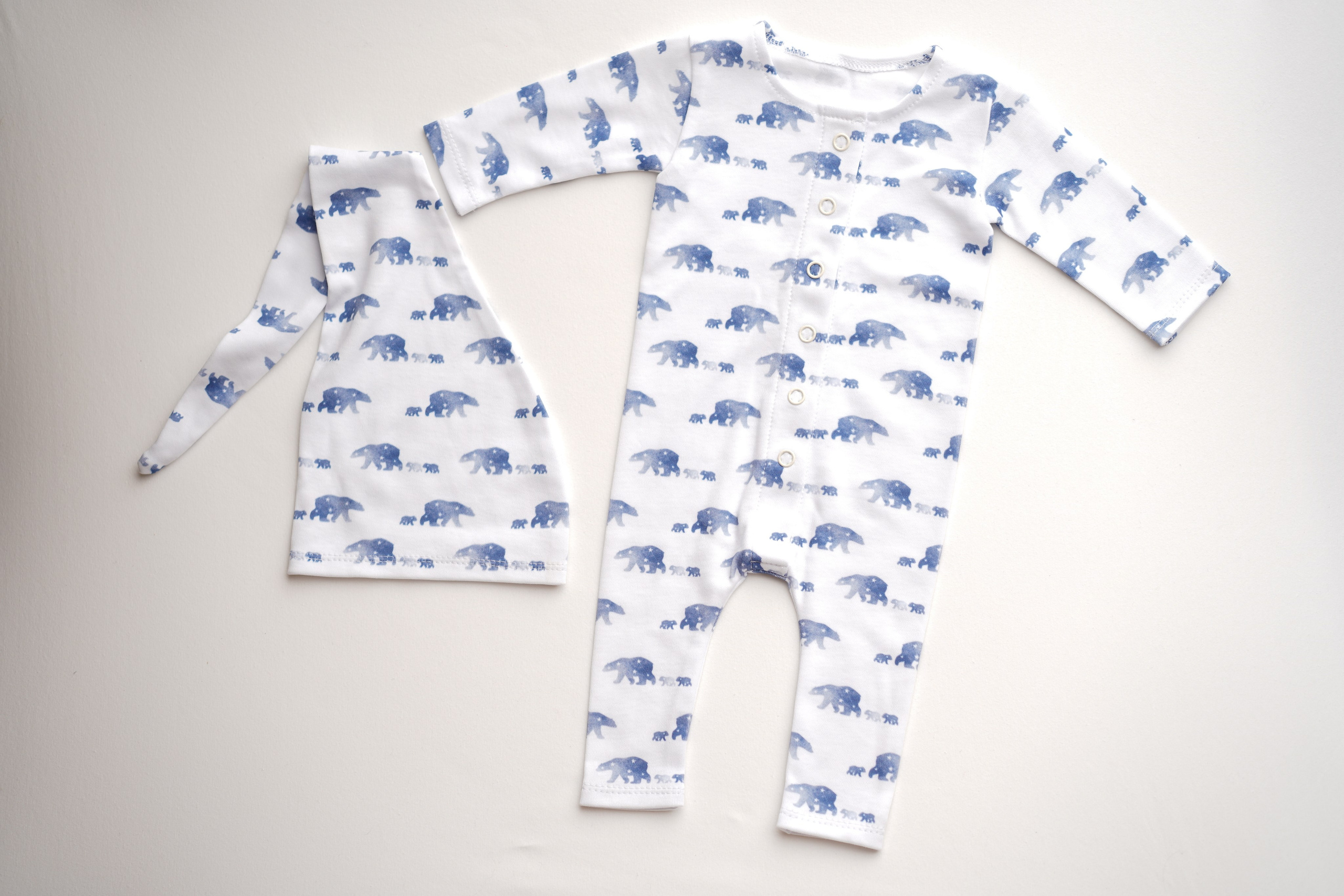 Комплекты. Фотограф новорождённых в Москве Елена Левина