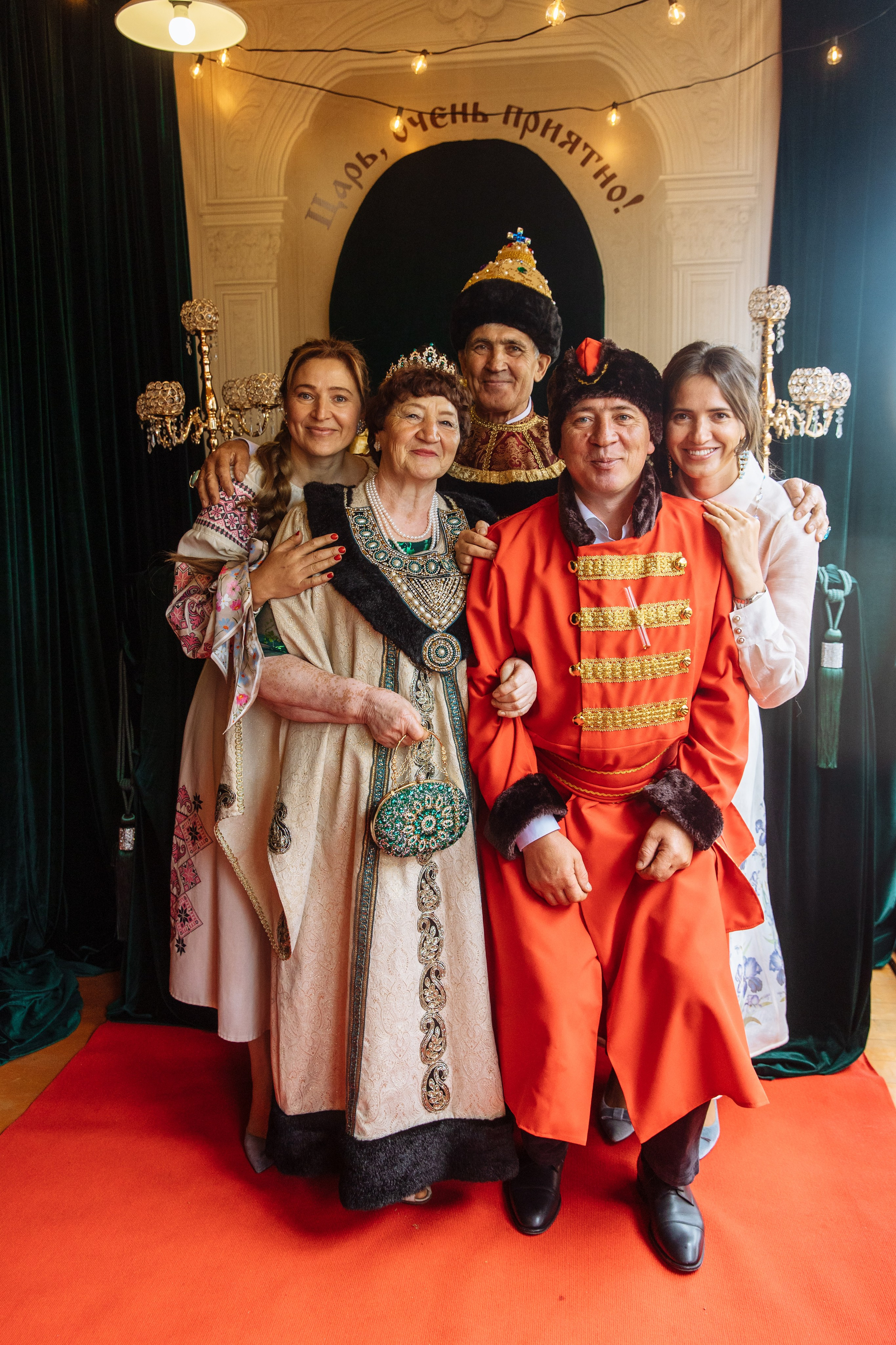 «Иван Васильевич меняет профессию» Юбилей. Свадебный и семейный фотограф в Улан-Удэ