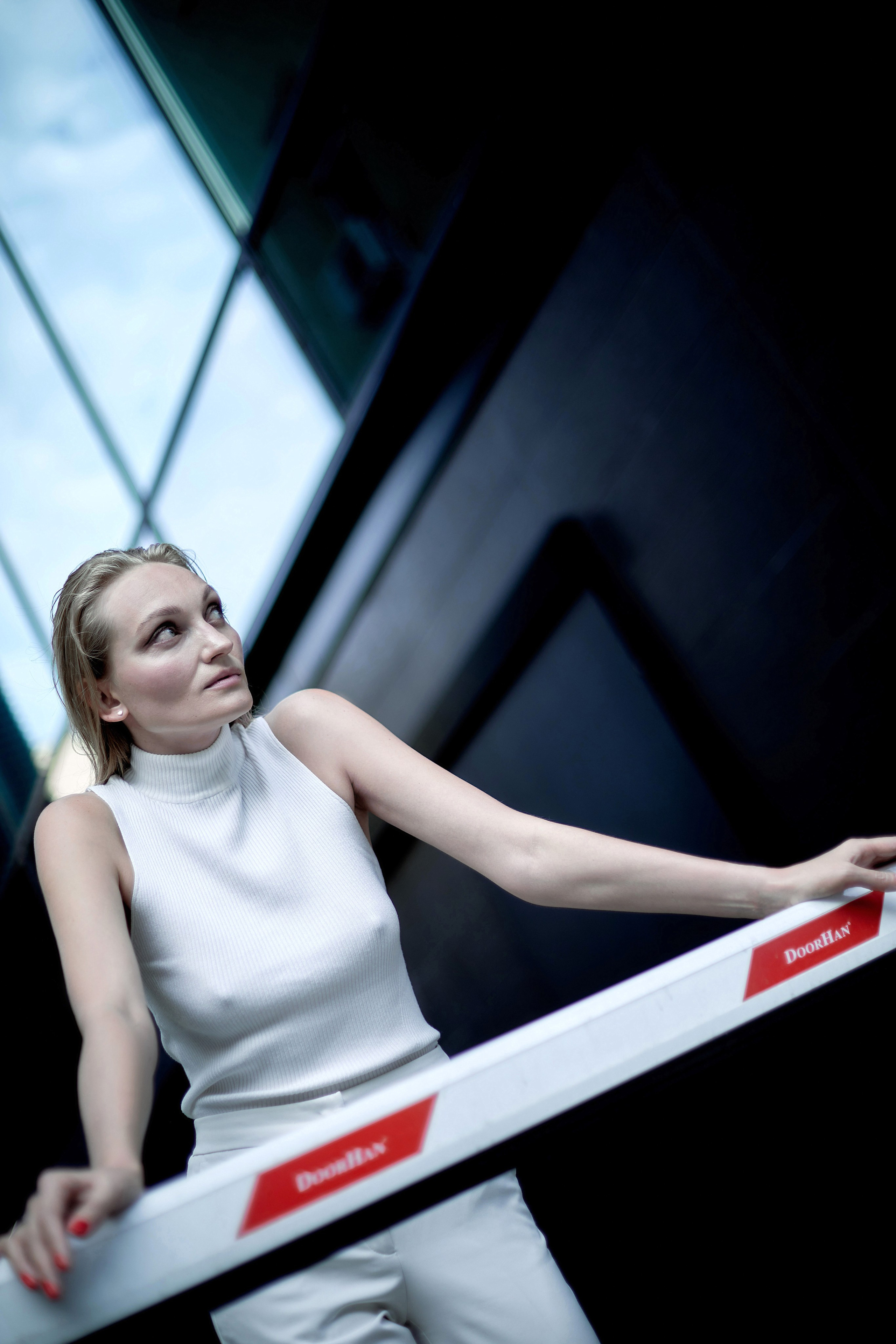 KSENIA. Yulia Otroschenko