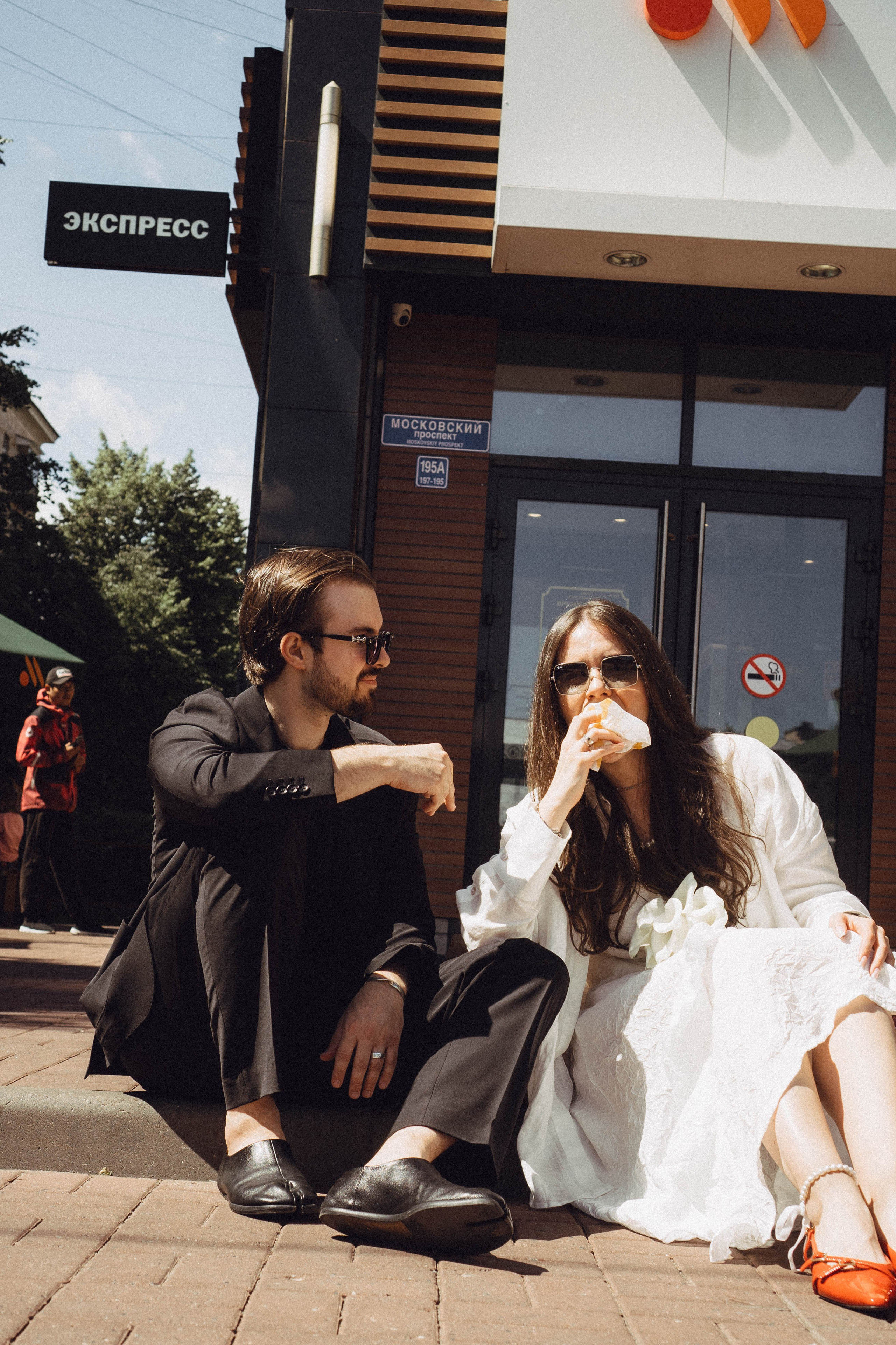 СВАДЕБНАЯ СЬЕМКА В ПАРКЕ ПОБЕДЫ И ПРОГУЛКА ПО МОСКОВСКОМУ ПРОСПЕКТУ. Профессиональный фотограф, Санкт-Петербург — Виктория Богомолова