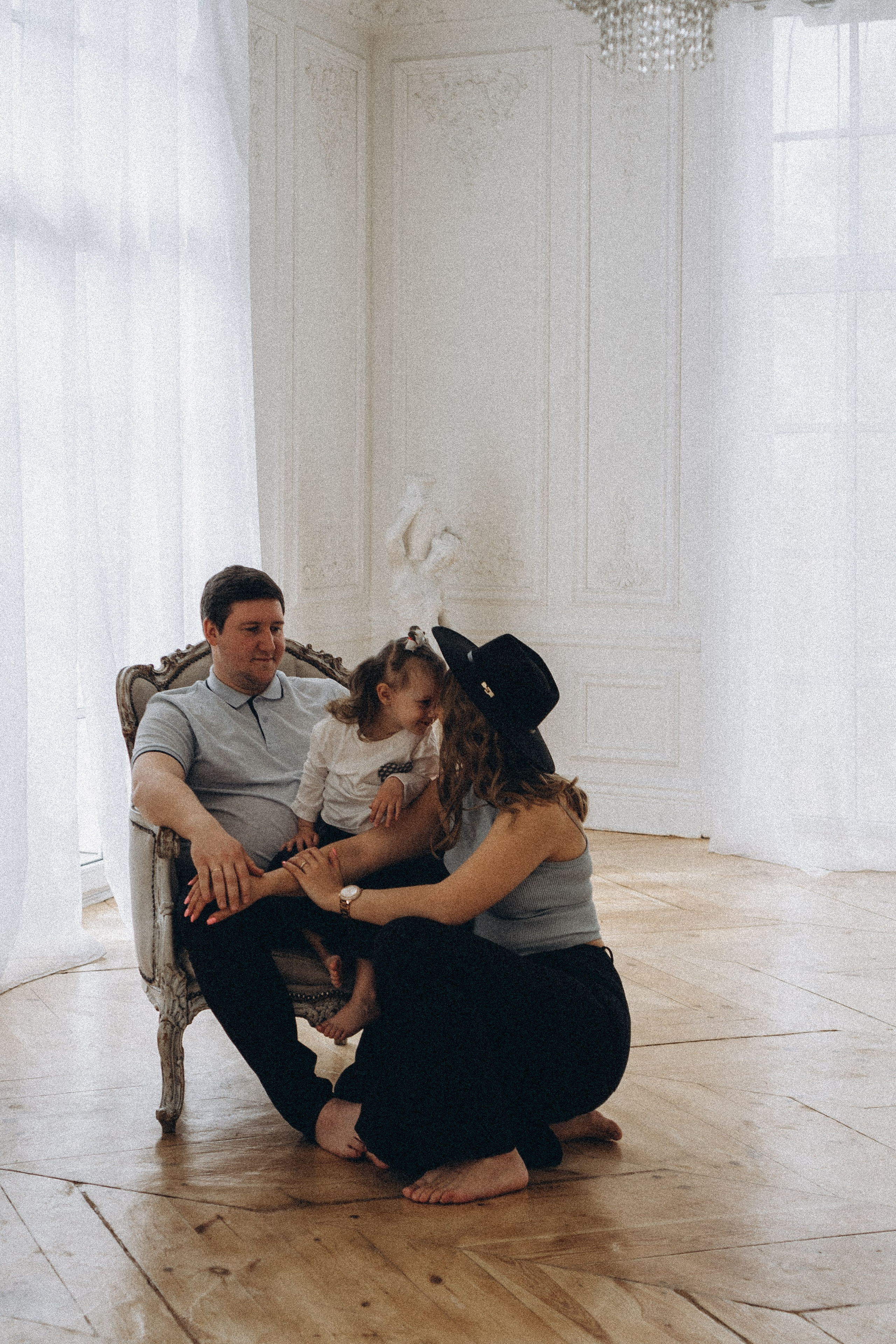 Семейная история в студии. Профессиональный фотограф, Санкт-Петербург — Виктория Богомолова