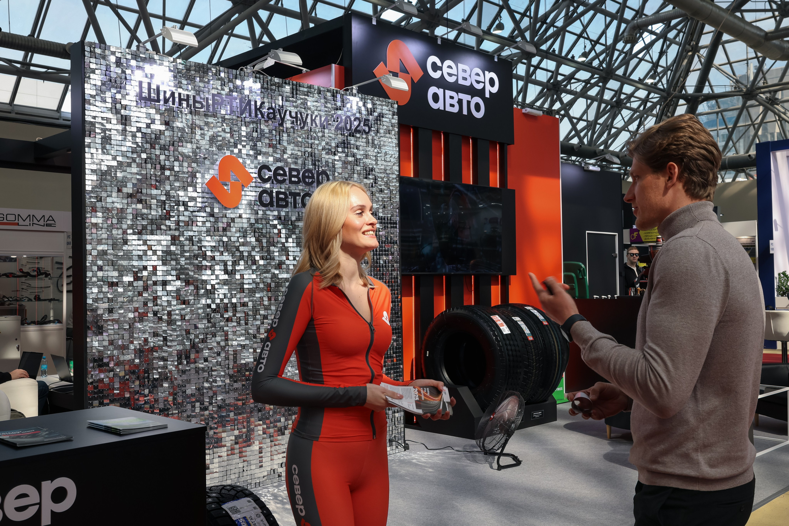 Север Авто, Выставка Экспоцентр. Фотограф и видеограф Анна Домашенко