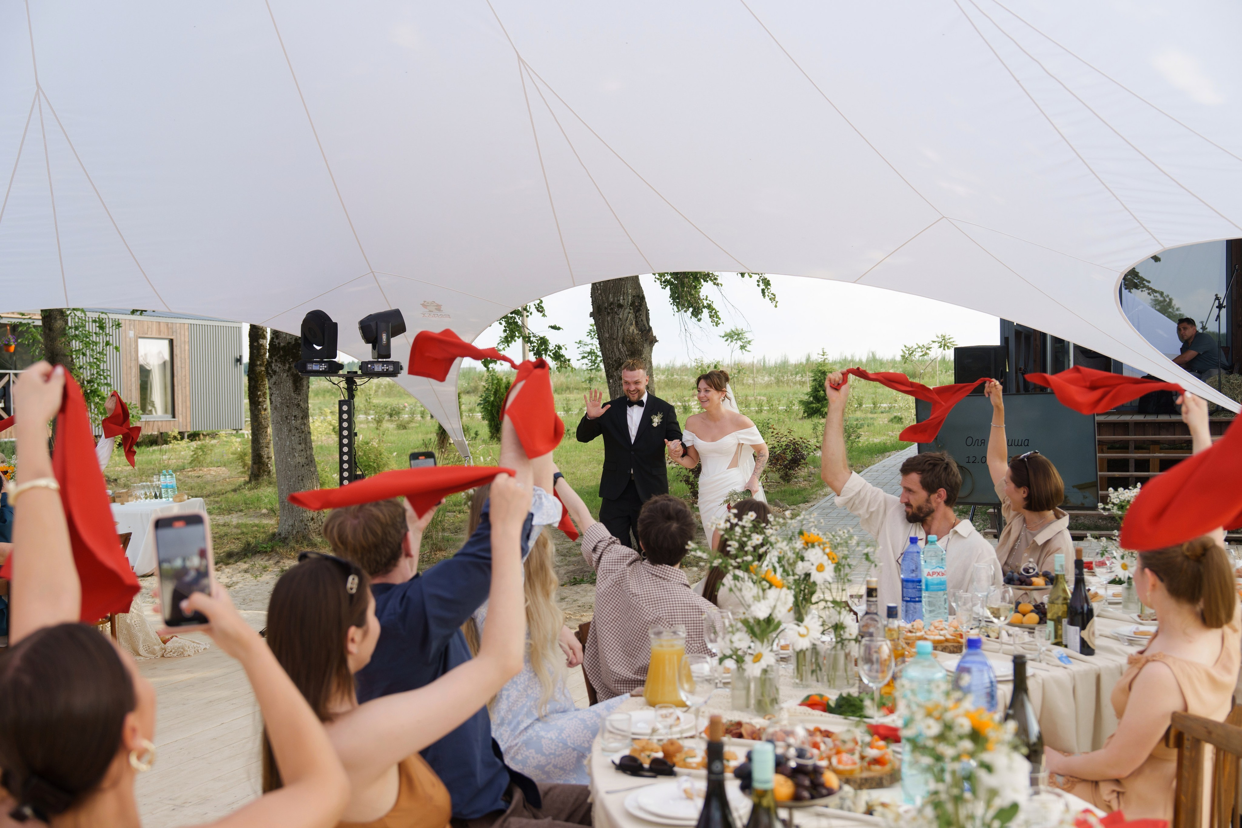 Михаил и Ольга (банкетная часть г. Брянск). Свадебный и репортажный фотограф Элина Козырьянова