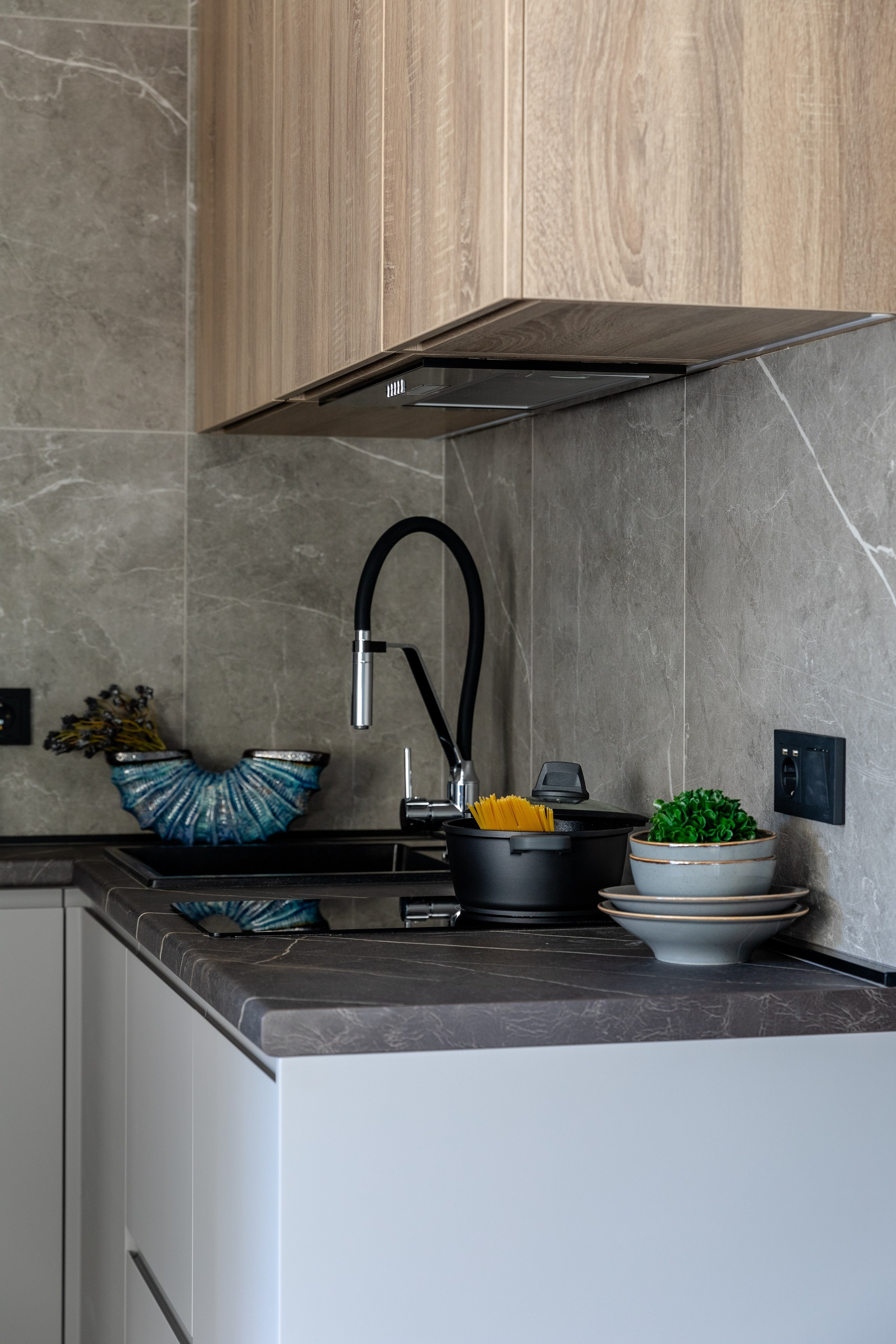 Дизайн проект Екатерины Бондаревой @atmosfera_sochi_studio_ Публикация в журнале «VINCENТ». Интерьерный фотограф в Сочи Владислав Нагин