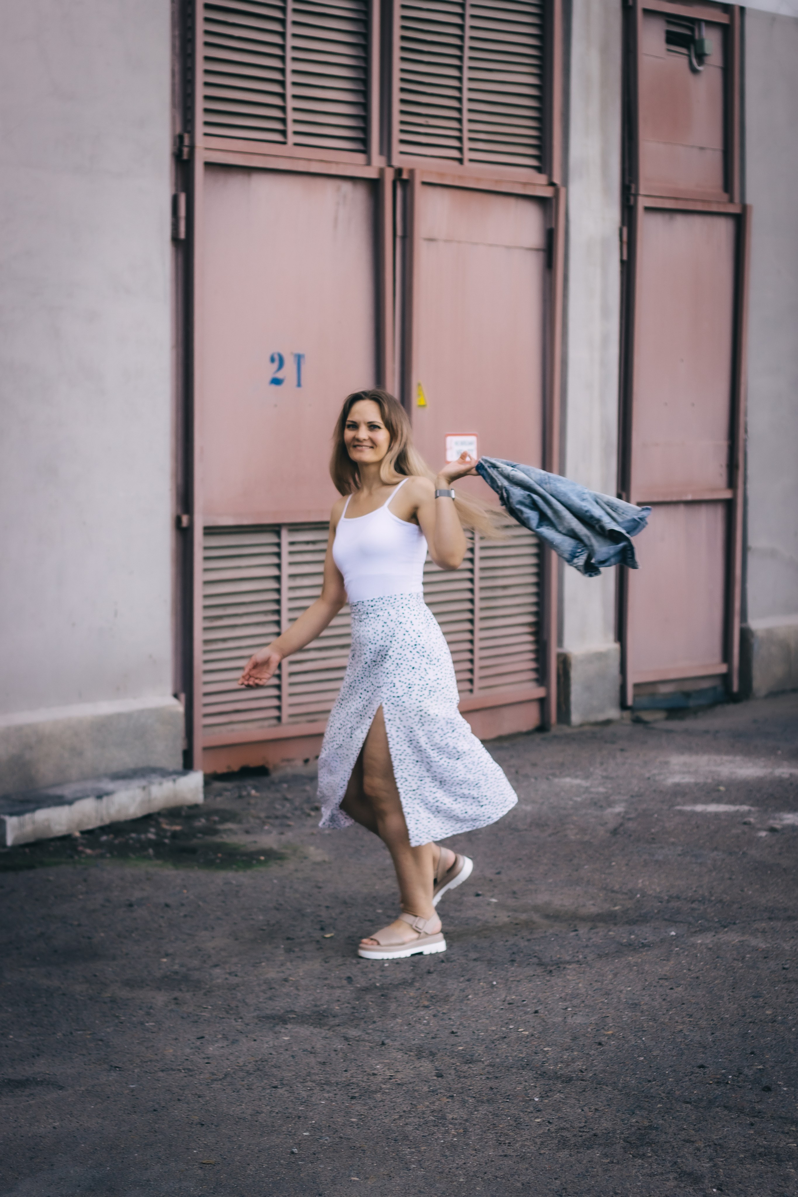 Анна. Съёмка на Полароид. Фотограф Регина Крикунова г. Красноярск