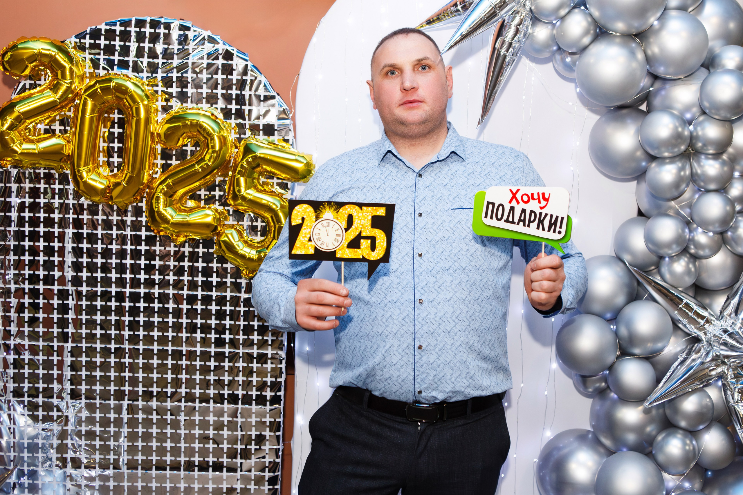 КОРПОРАТИВ 20.12.24 (кафе — АТМОСФЕРА). Профессиональный фотограф в Мценске и Орловской области