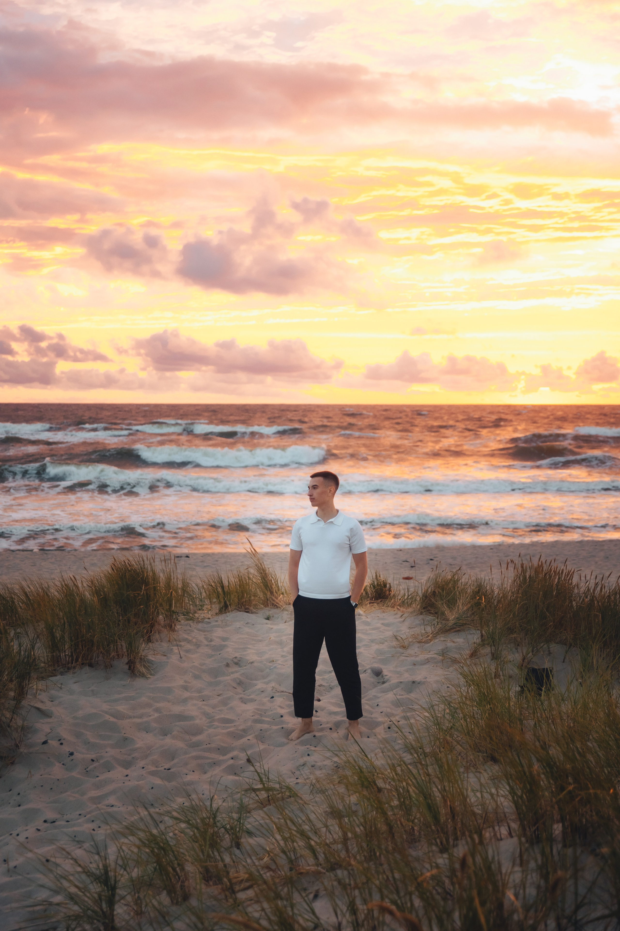 Арсений и Анастасия / Янтарный. Фотограф Калининград Илья Миллер