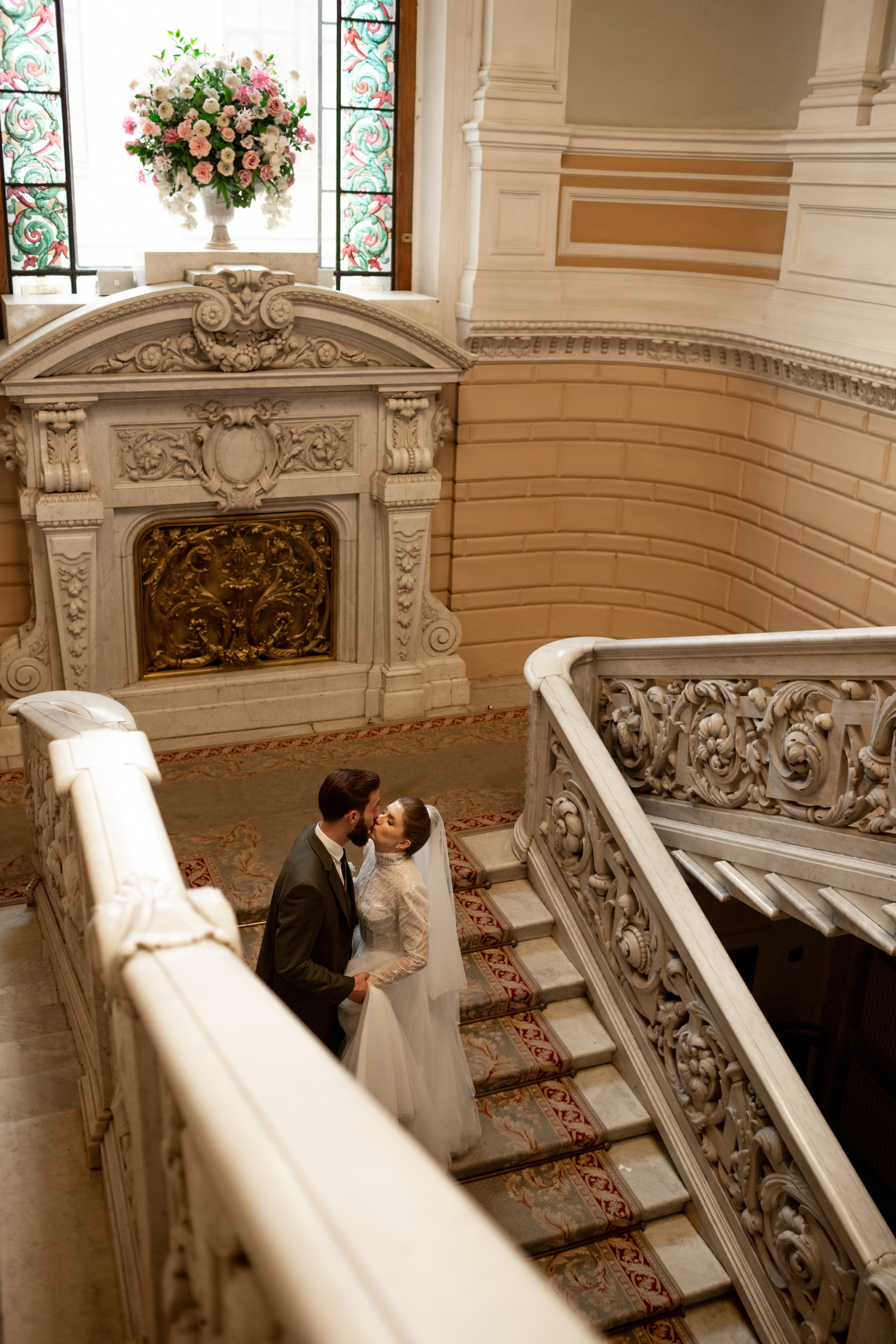 Свадебная фотопрогулка в Петербурге. Свадебный фотограф Кирилл Белый