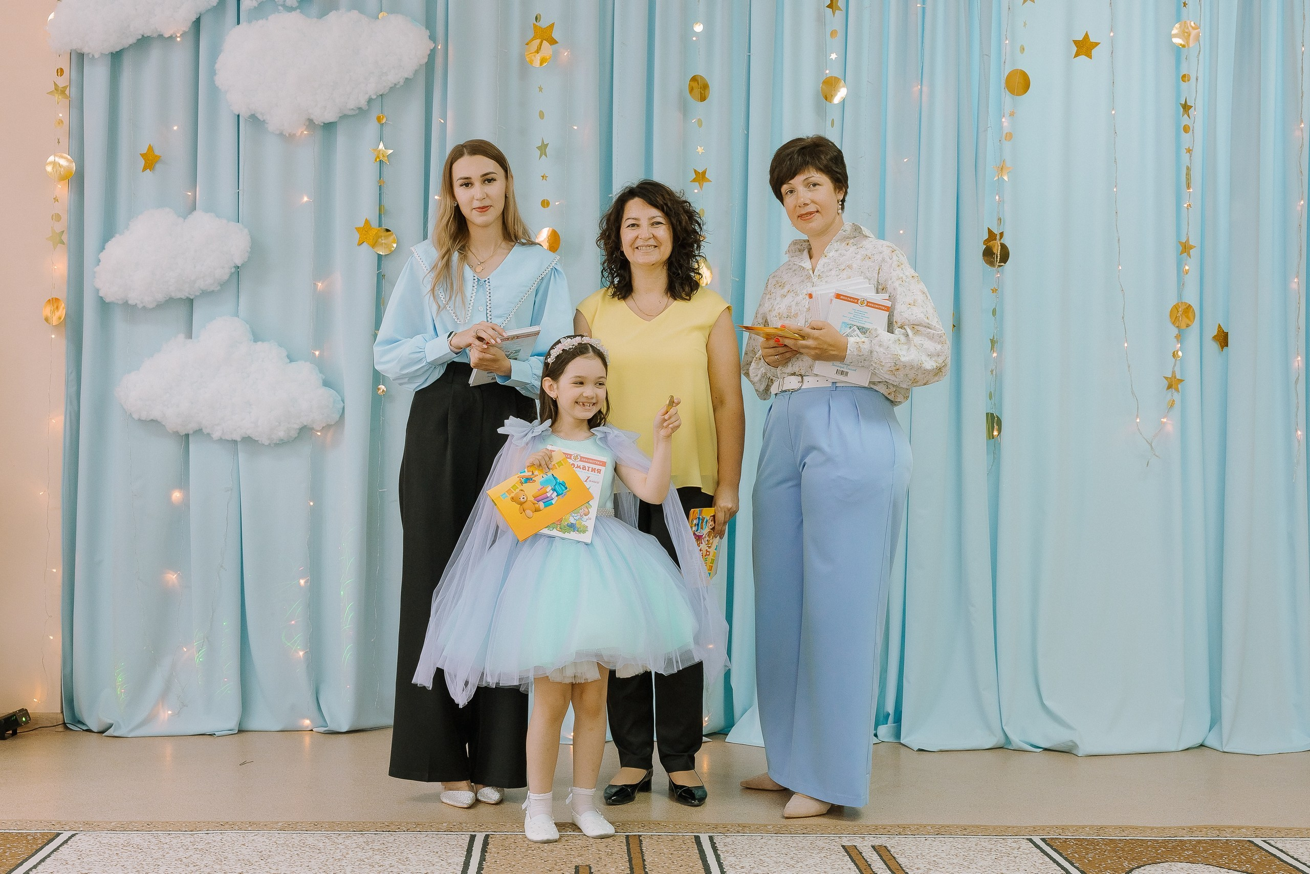 Выпускной в ДС -29. Выпускные альбомы Натальи Бутко: Новороссийск, Анапа, Геленджик