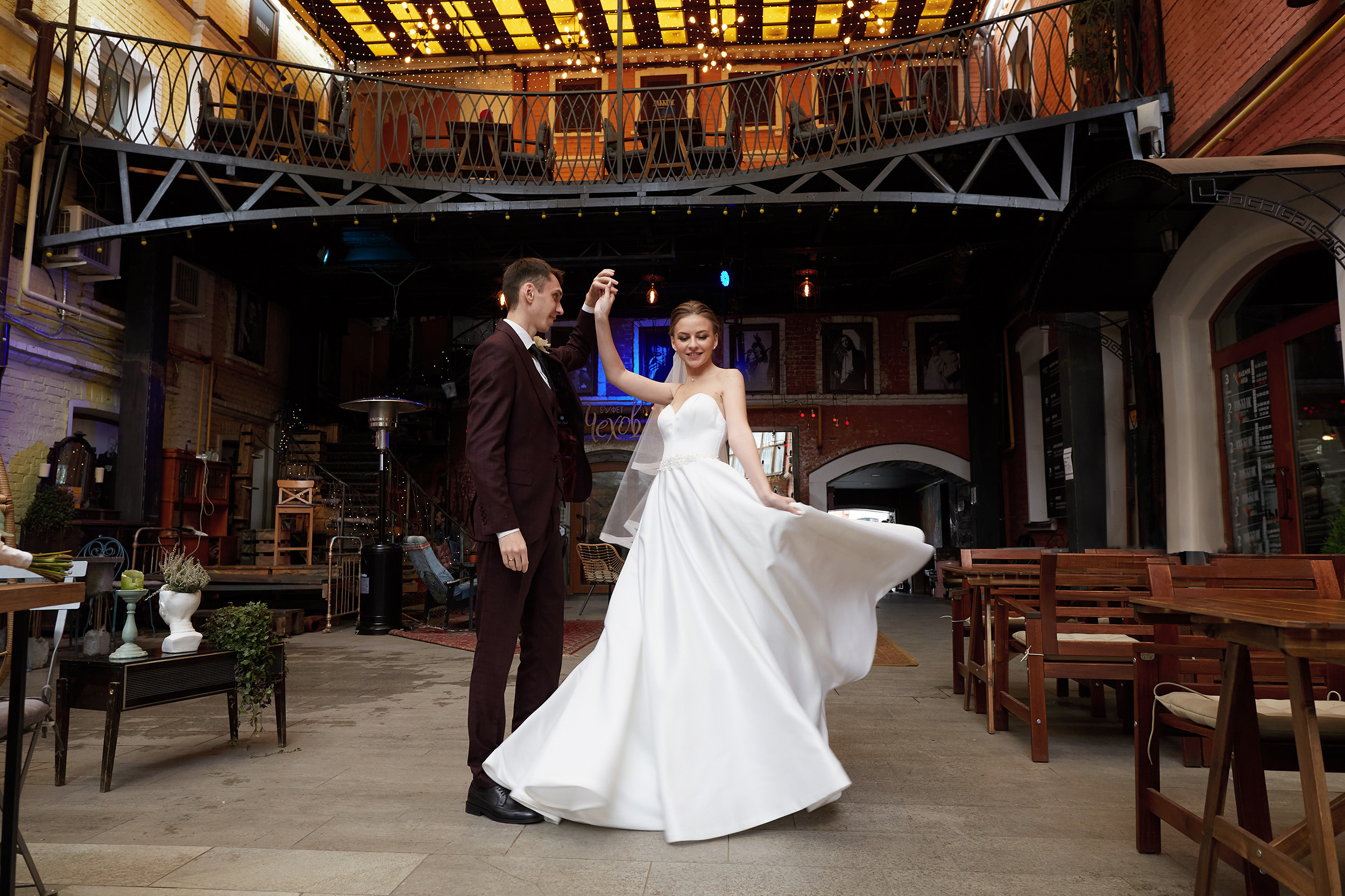 Свадебный фотограф в Саратове Владимир Денисенко