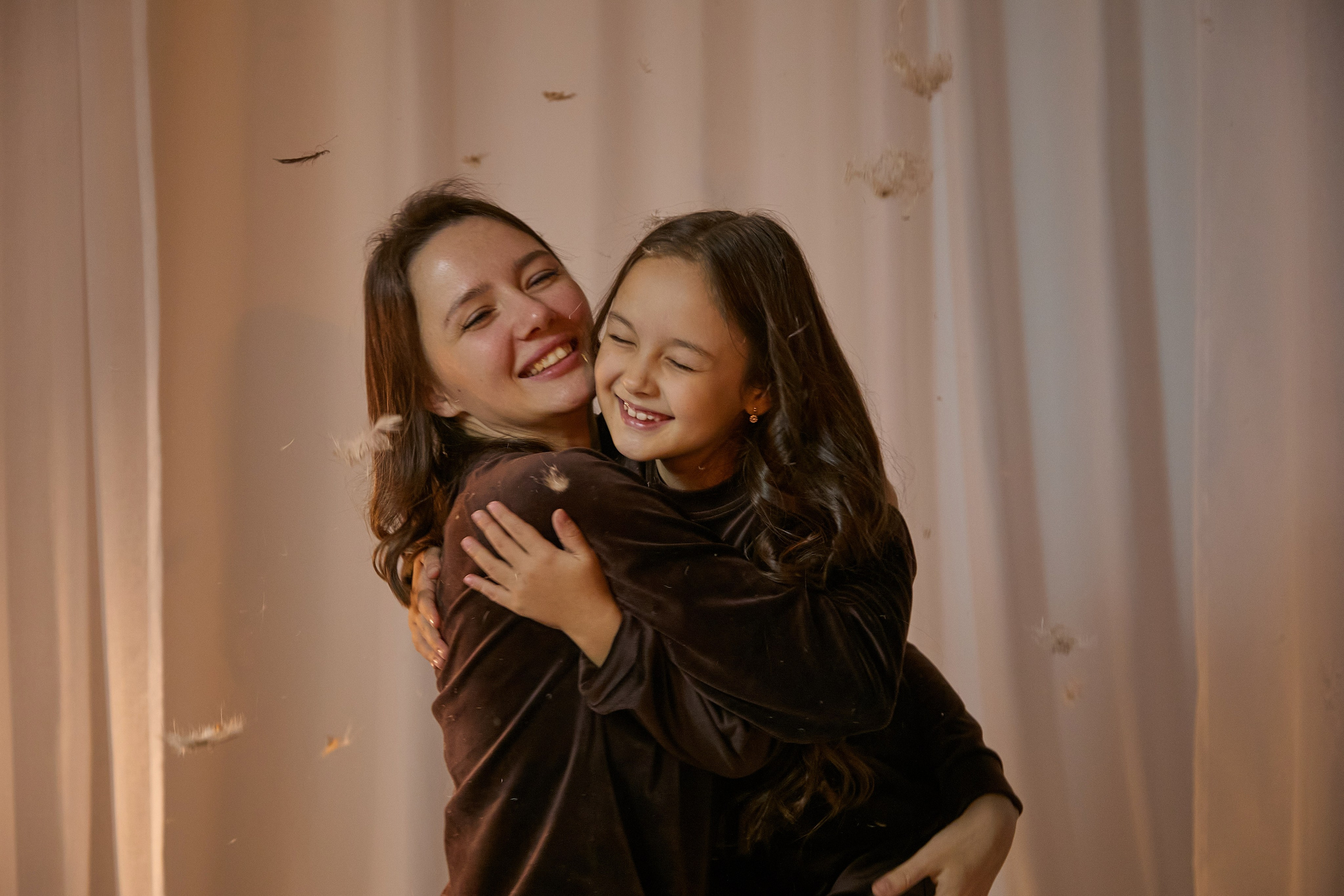 «Бой подушками». Свадебный и креативный фотограф в ЮФО и МСК