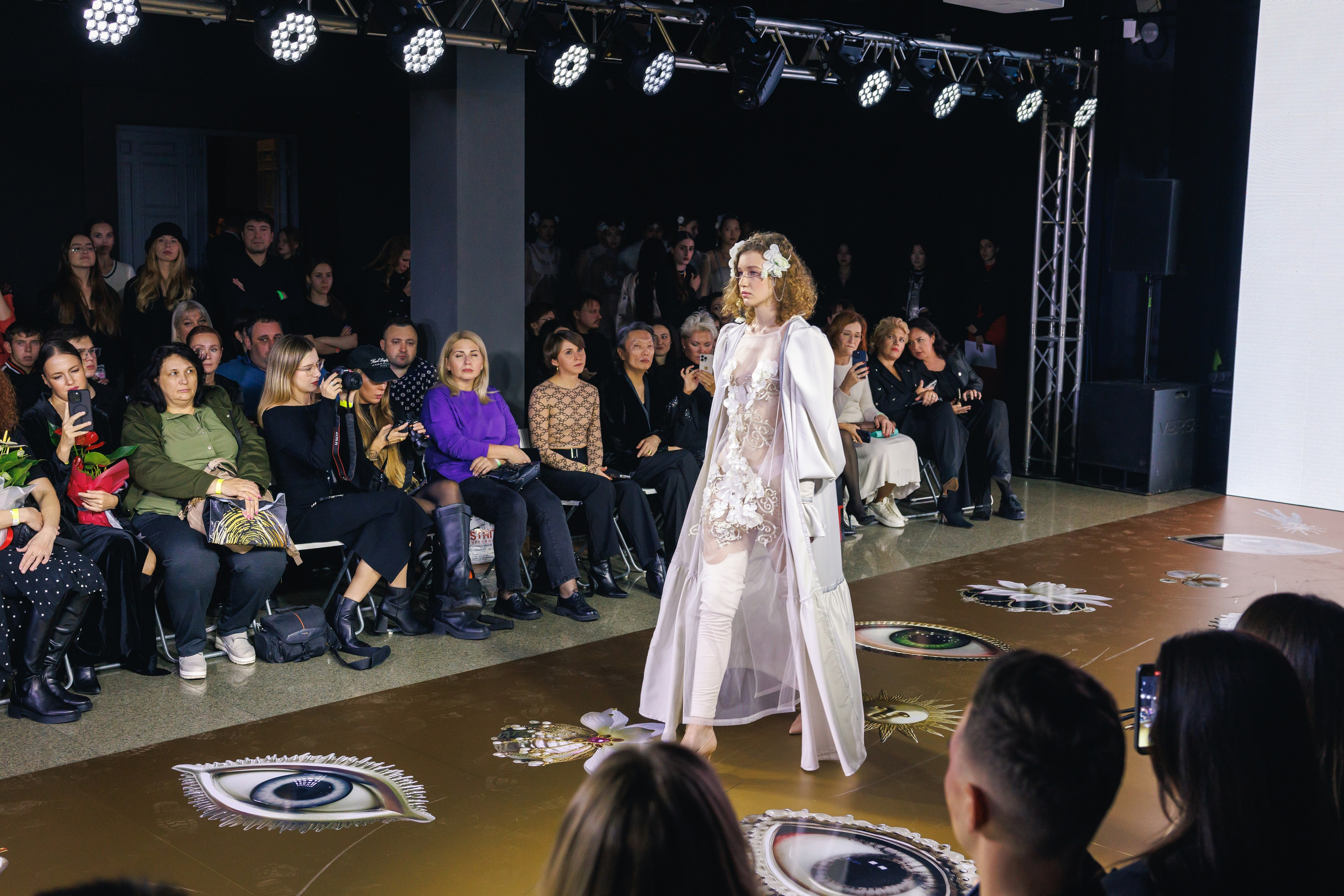 Volga Fashion Week. Профессиональный фотограф в Москве Захар Ишутин