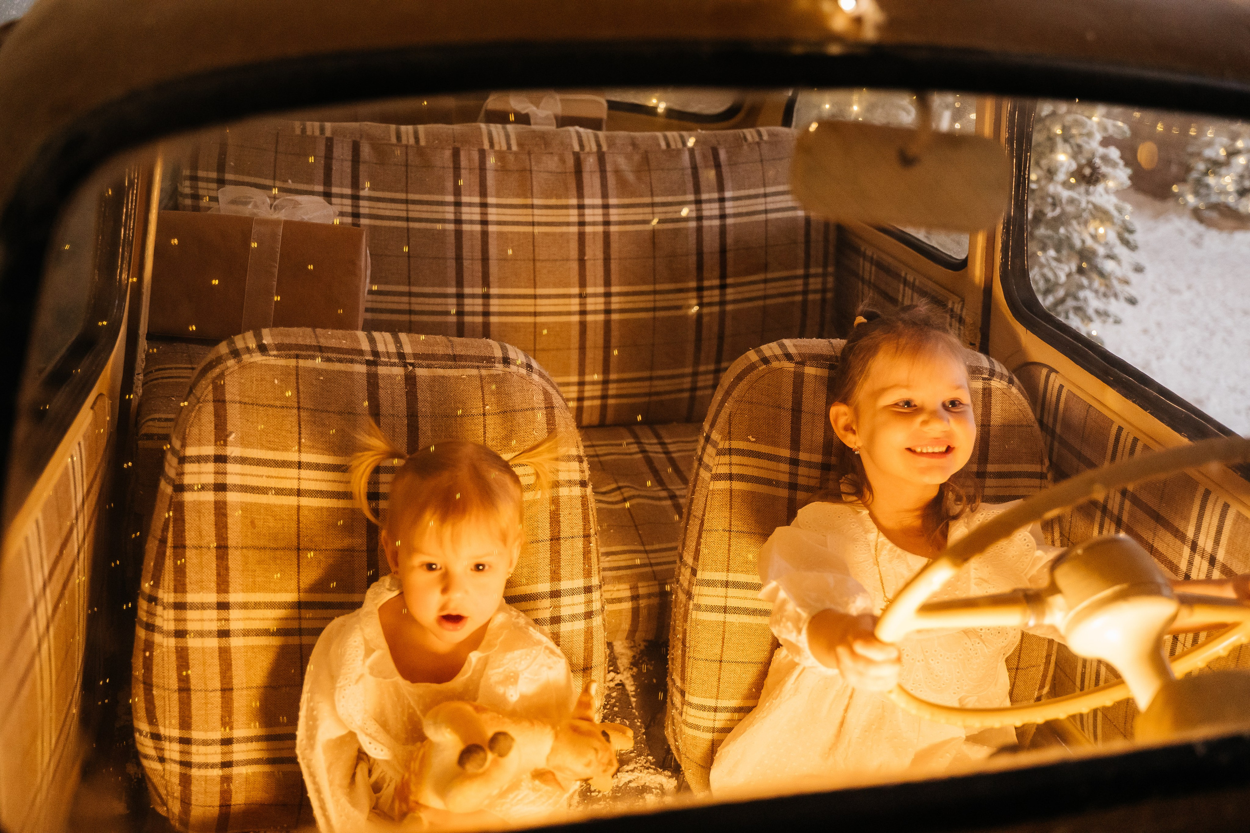 Новогодняя история двух принцесс. Свадебный и семейный фотограф в Новосибирске Синицына Наталья