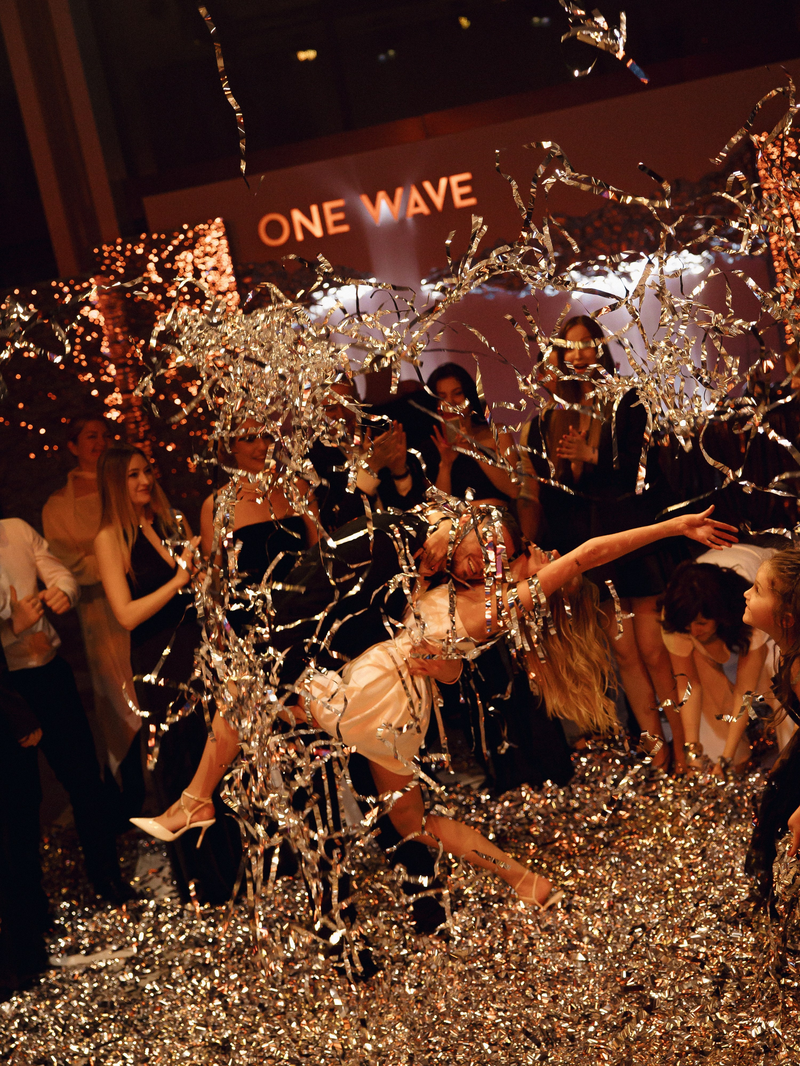 ПОЛИНА И ГЛЕБ, ПАРК СИТИ. Свадебный и индивидуальный фотограф в Челябинске Евгения Негодяева