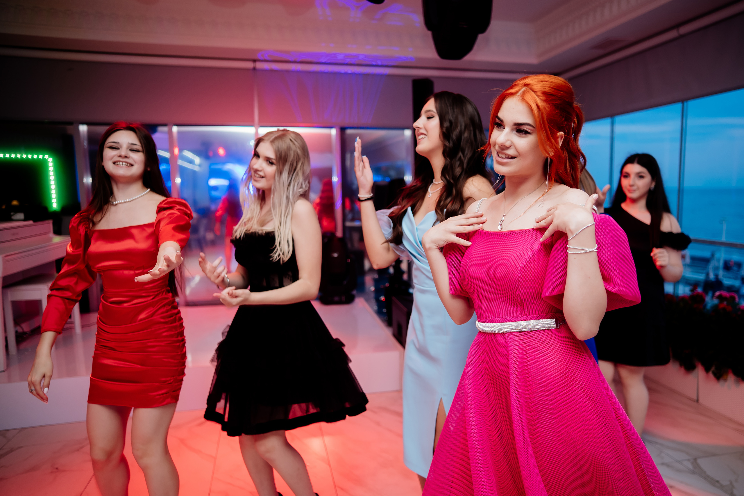 Выпускной 2023 | Лицей № 59. Свадебный и семейный фотограф в Сочи Никита Пищов