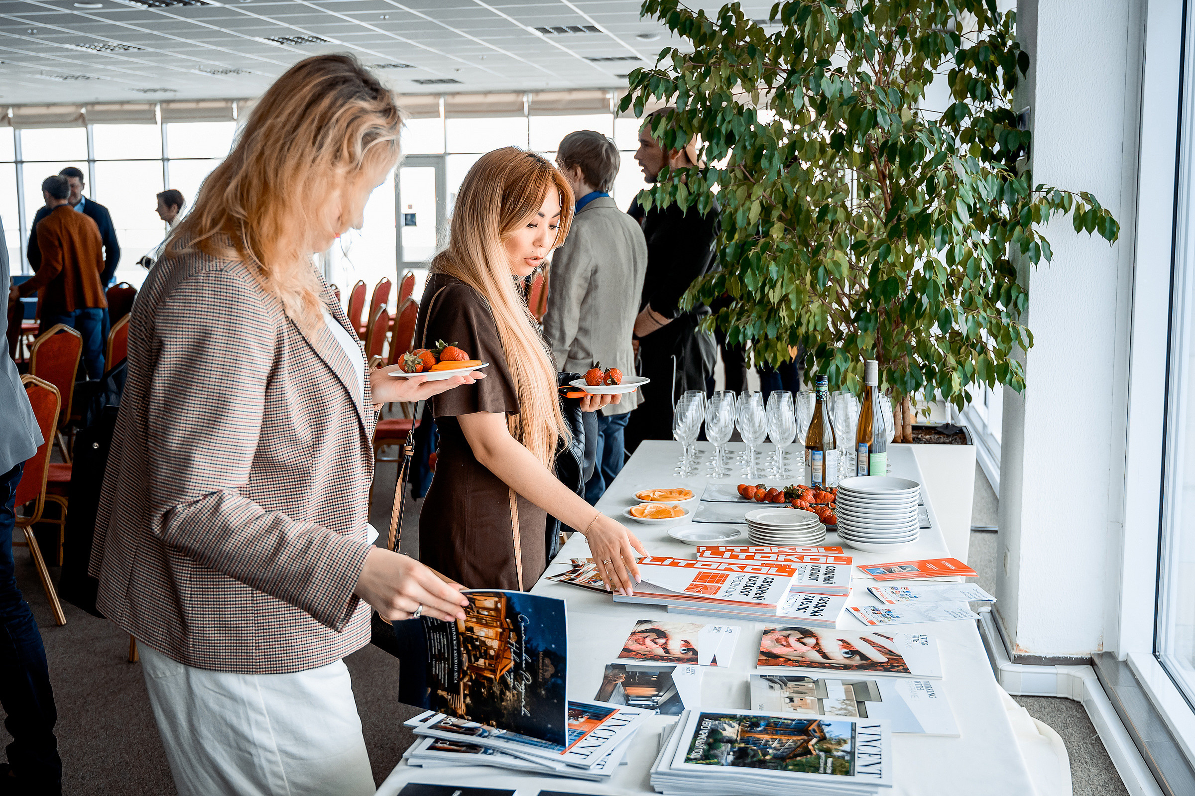 Конференция «Тенденции курортной недвижимости в Сочи». Свадебный и семейный фотограф в Сочи Никита Пищов