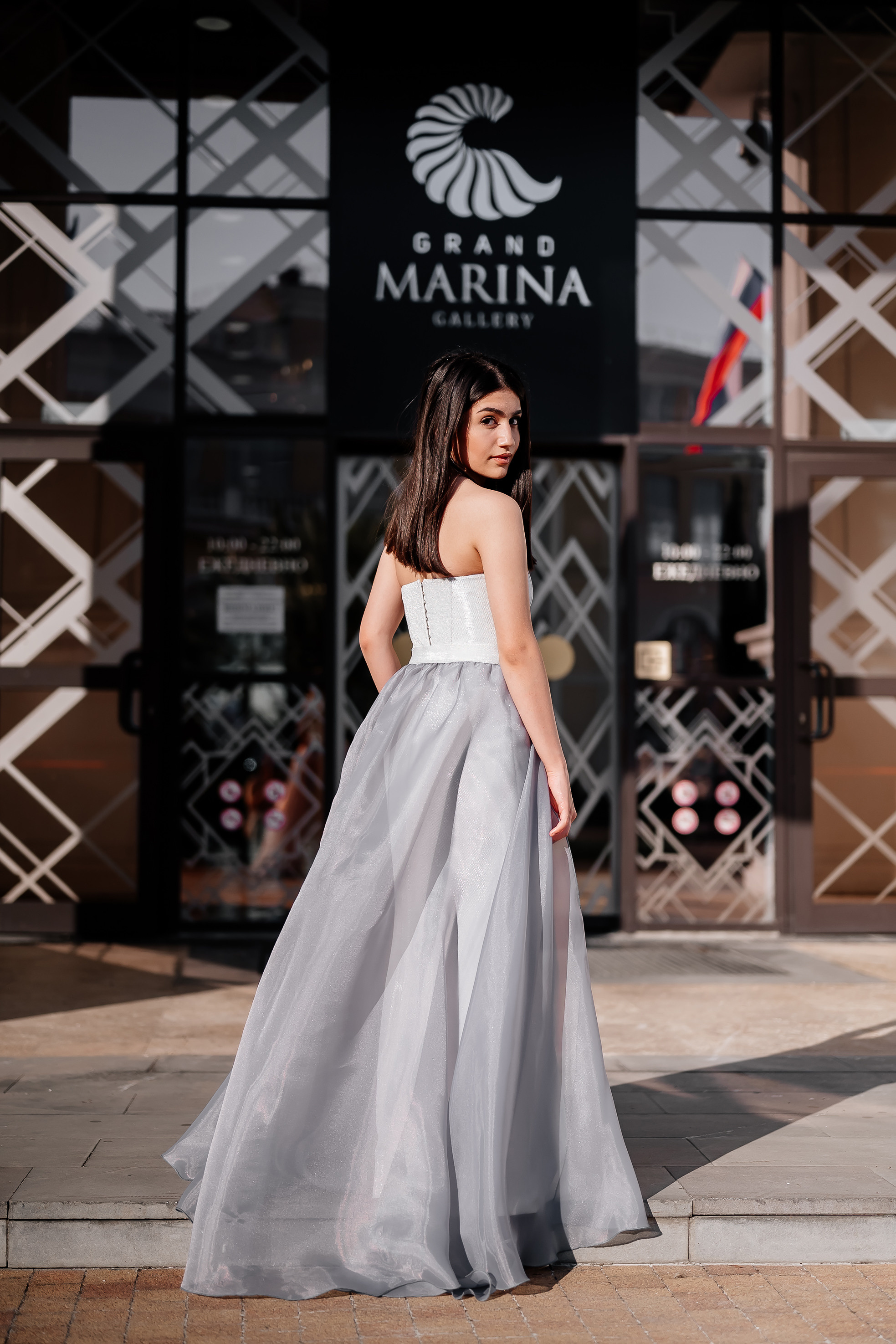 Выпускной | Прогулка на Grand Marina. Свадебный и семейный фотограф в Сочи Никита Пищов