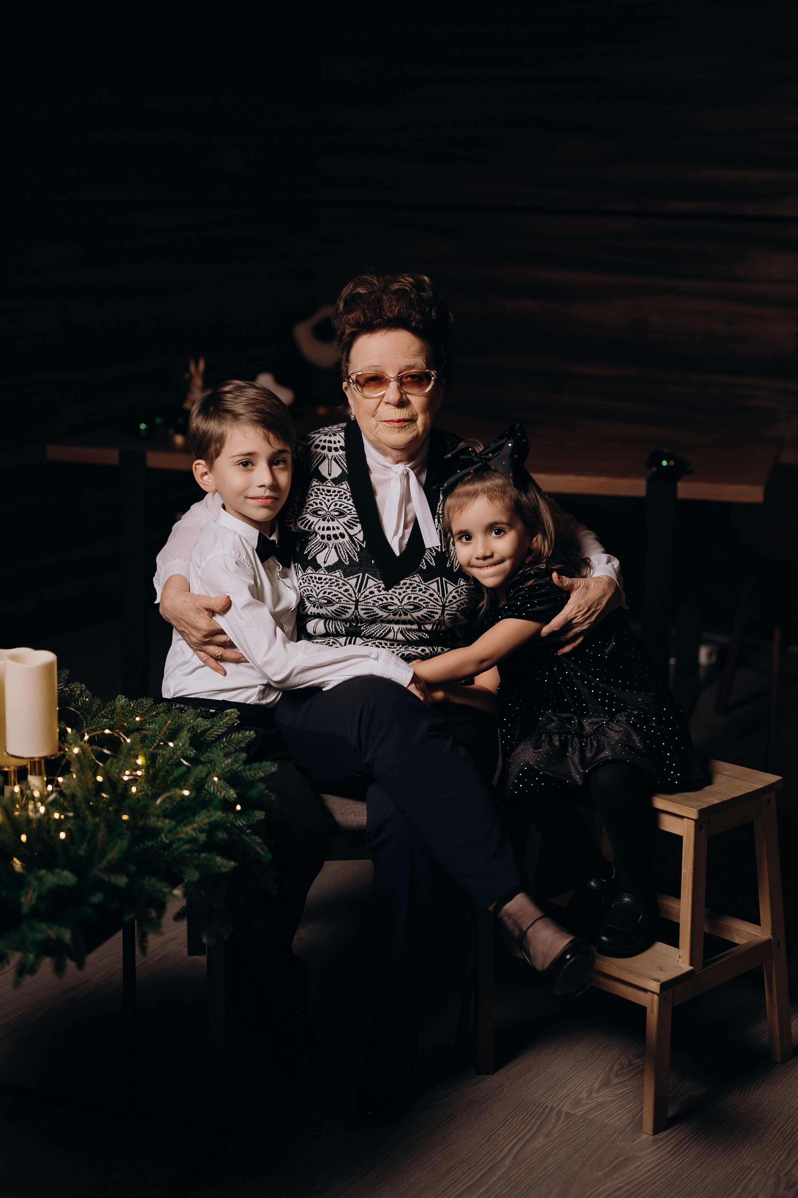 Новогодняя фотосессия семейная в студии. Свадебный и семейный фотограф в Сочи Никита Пищов