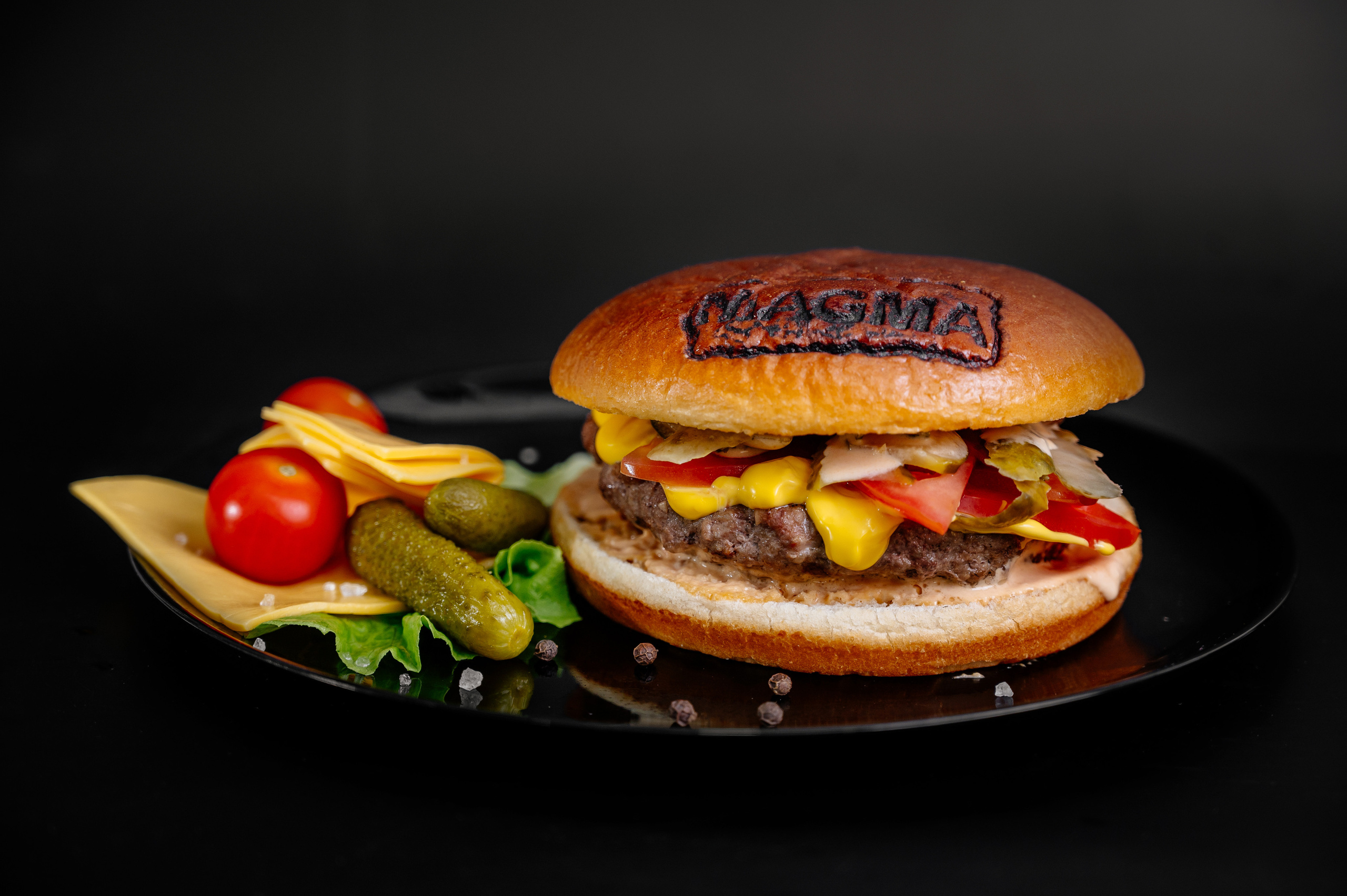 Magma Food & Meat. Свадебный и семейный фотограф в Сочи Никита Пищов