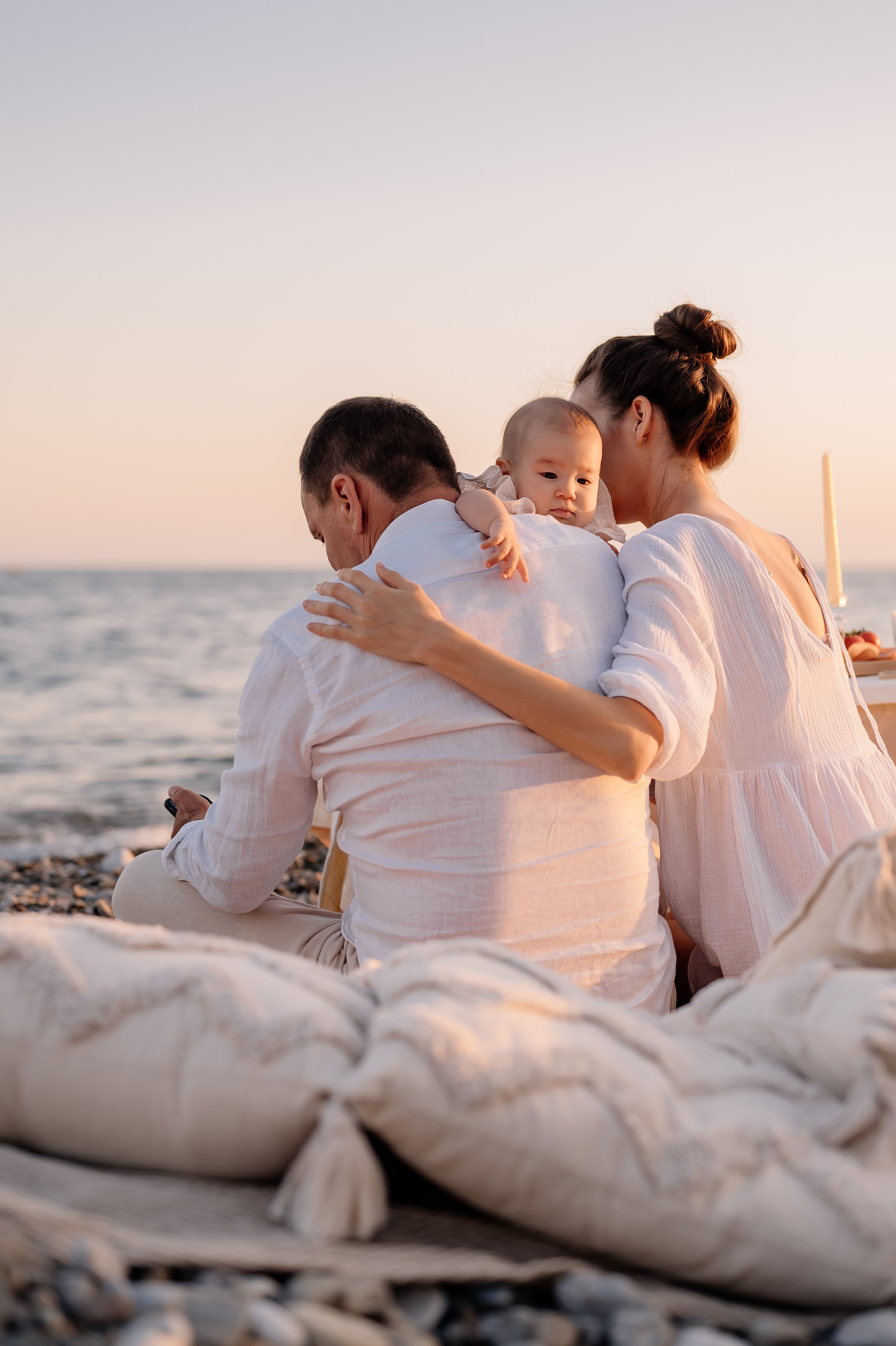 Свидание на пляже. Свадебный и семейный фотограф в Сочи Никита Пищов
