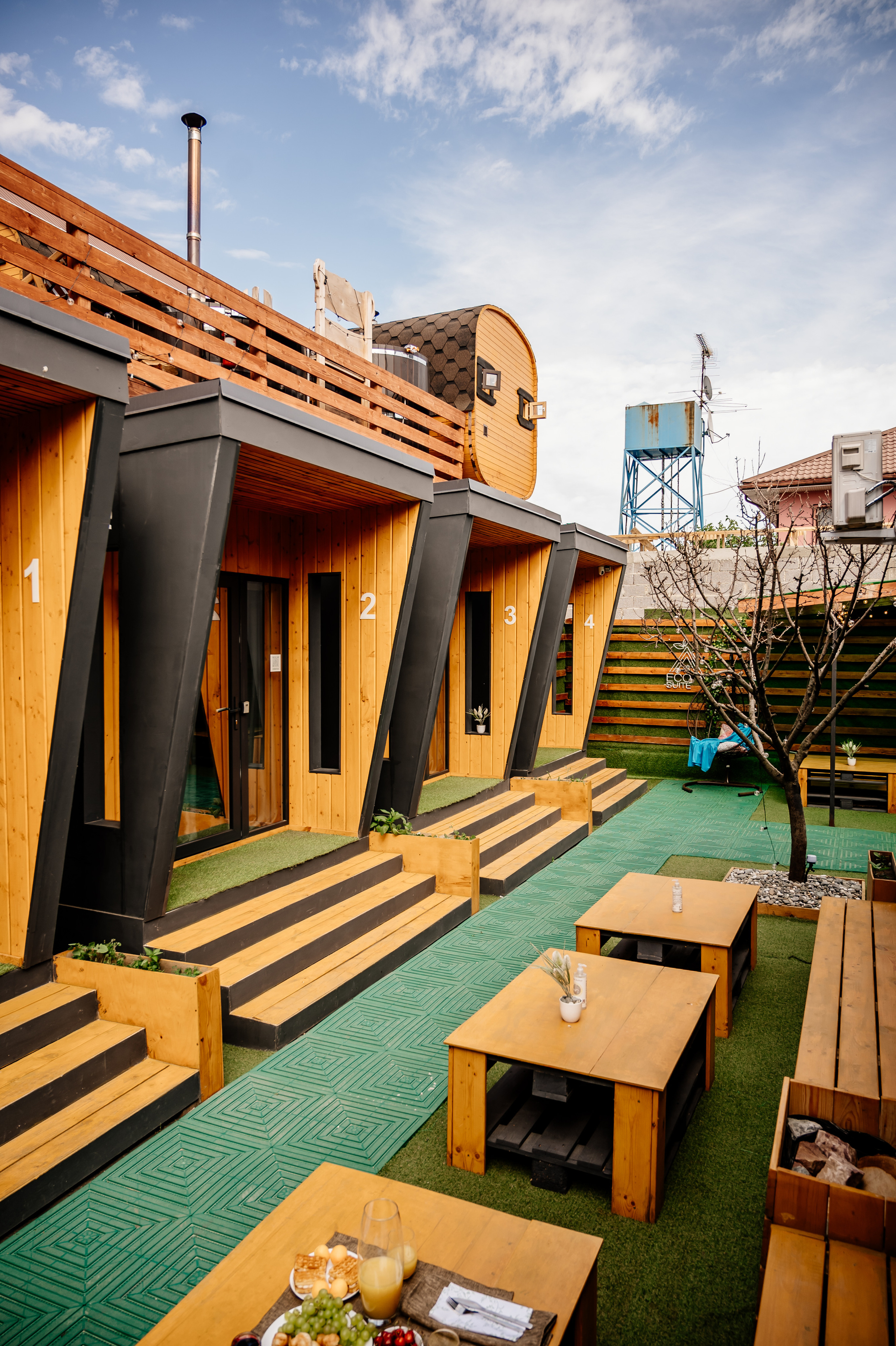 ECO SUITE. Свадебный и семейный фотограф в Сочи Никита Пищов