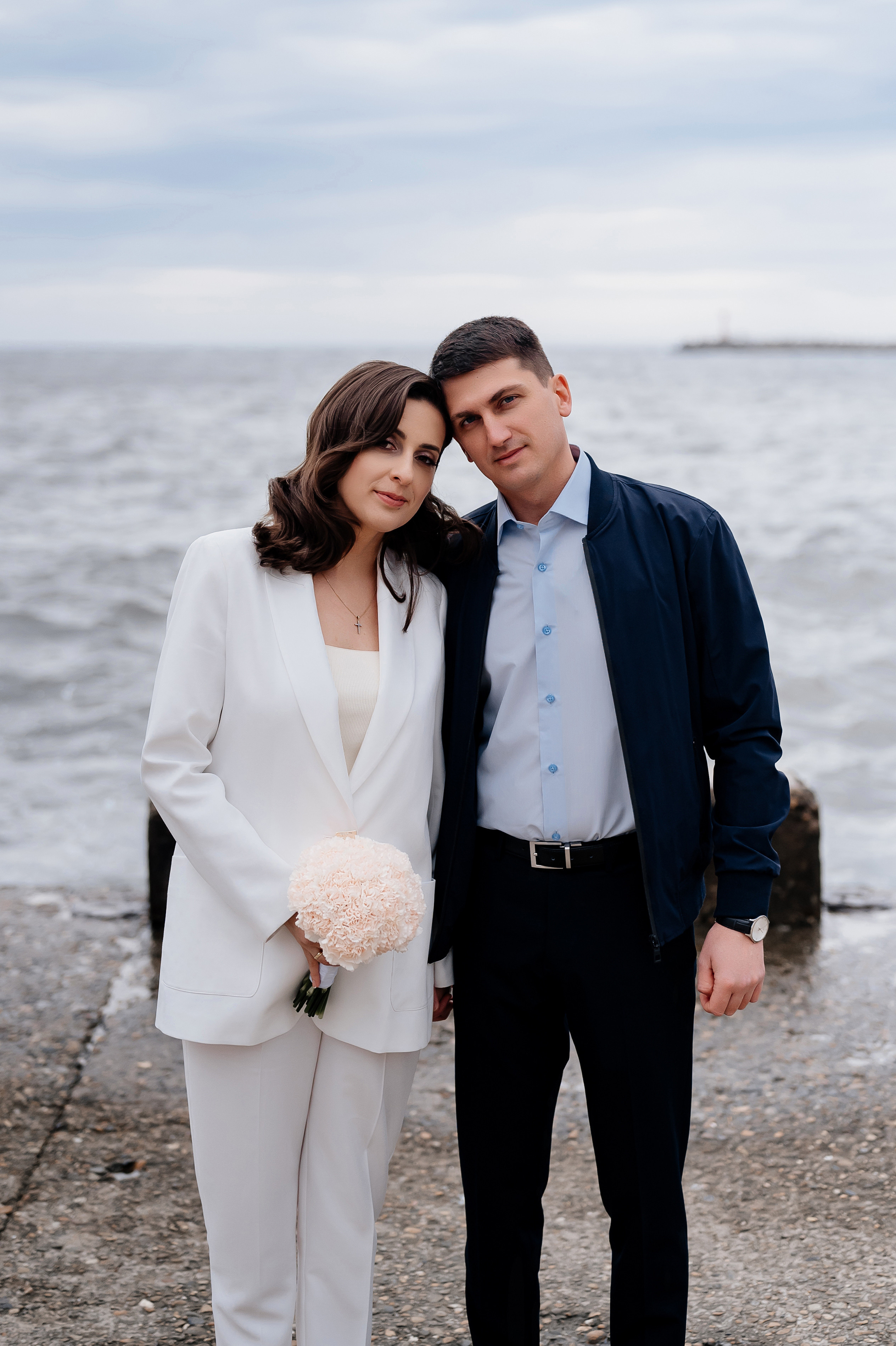 Прогулка после загса. Свадебный и семейный фотограф в Сочи Никита Пищов