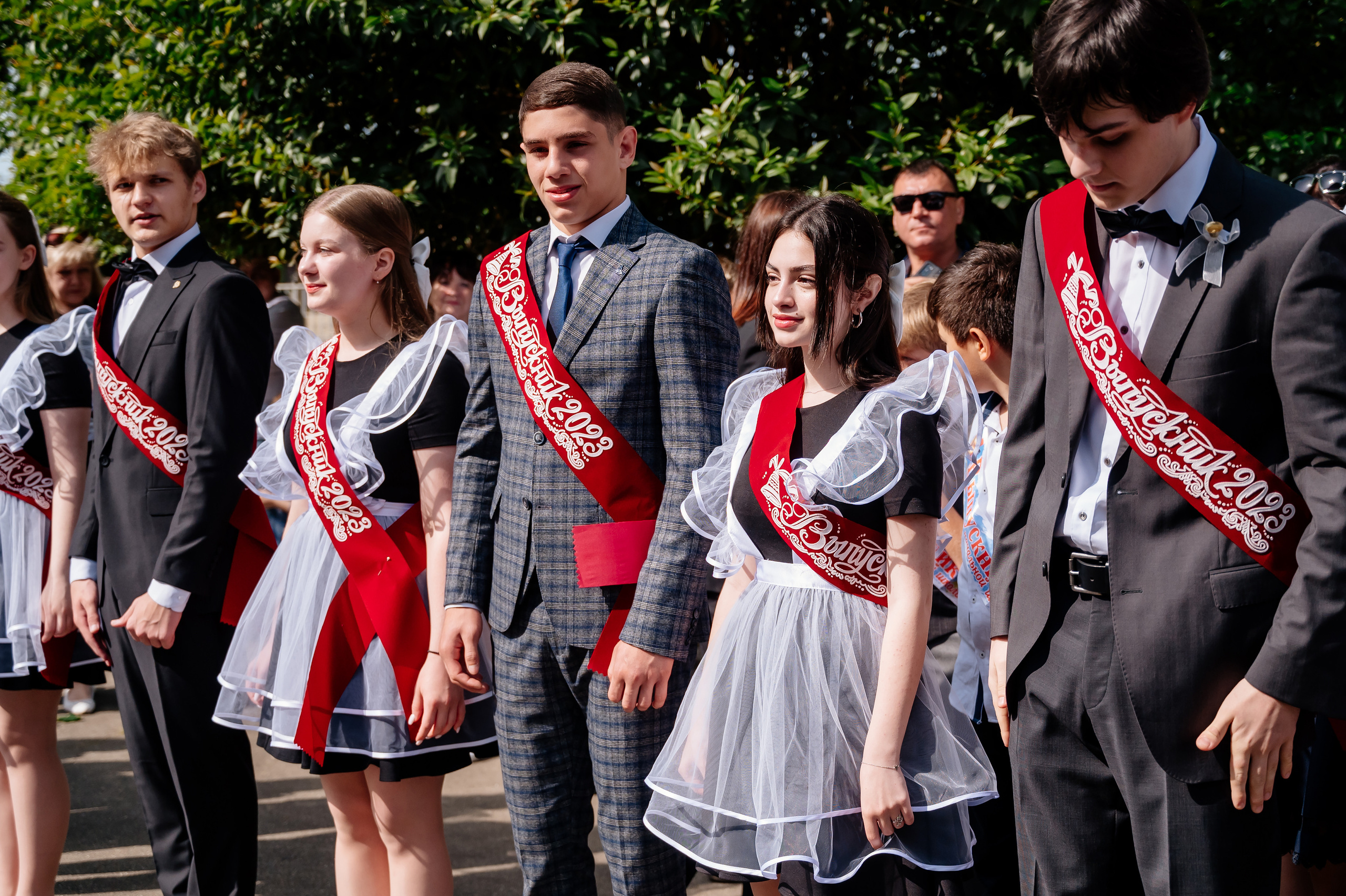 Последний звонок 2023. Свадебный и семейный фотограф в Сочи Никита Пищов