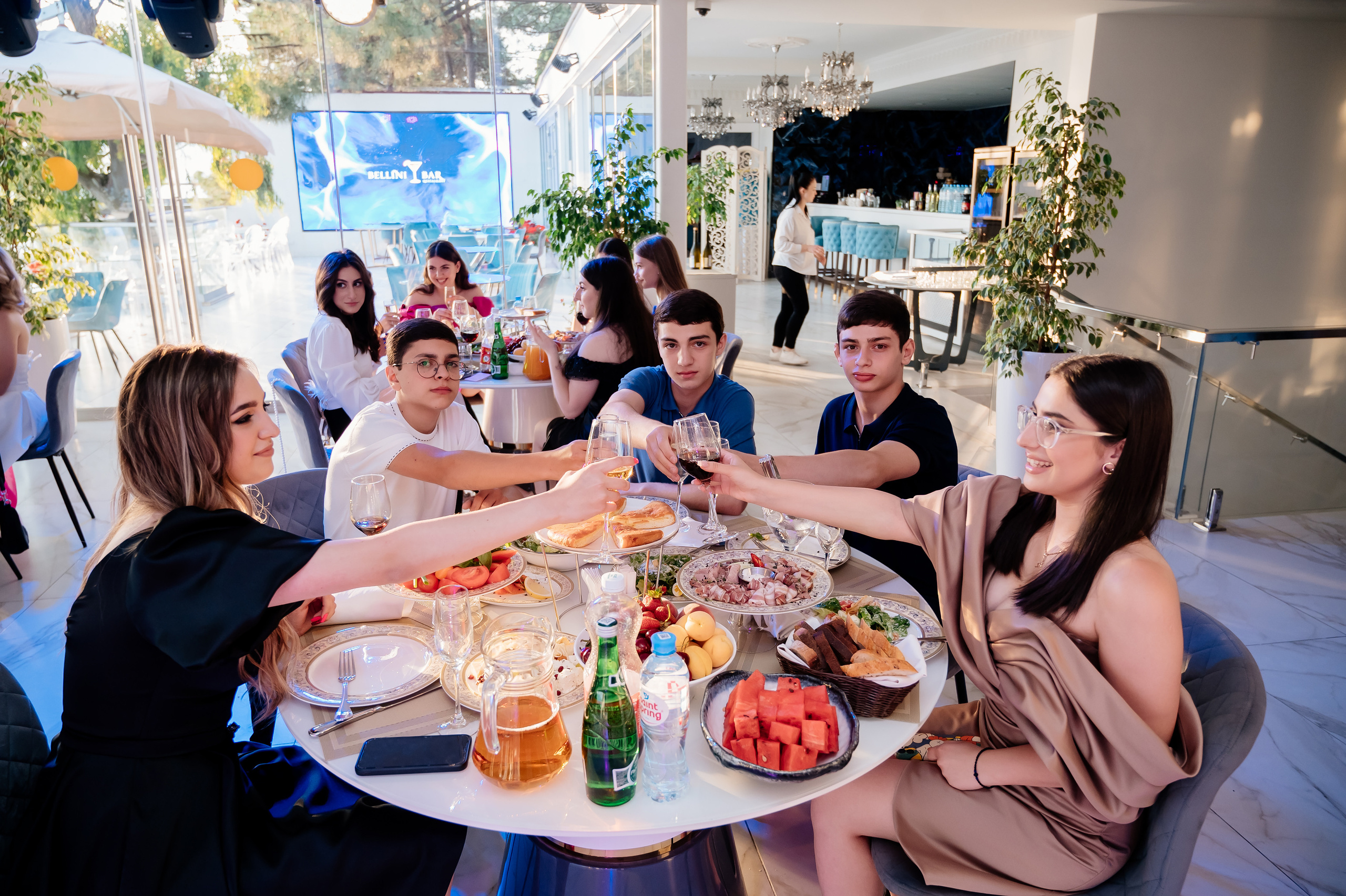 Выпускной 2023 | Лицей № 59. Свадебный и семейный фотограф в Сочи Никита Пищов